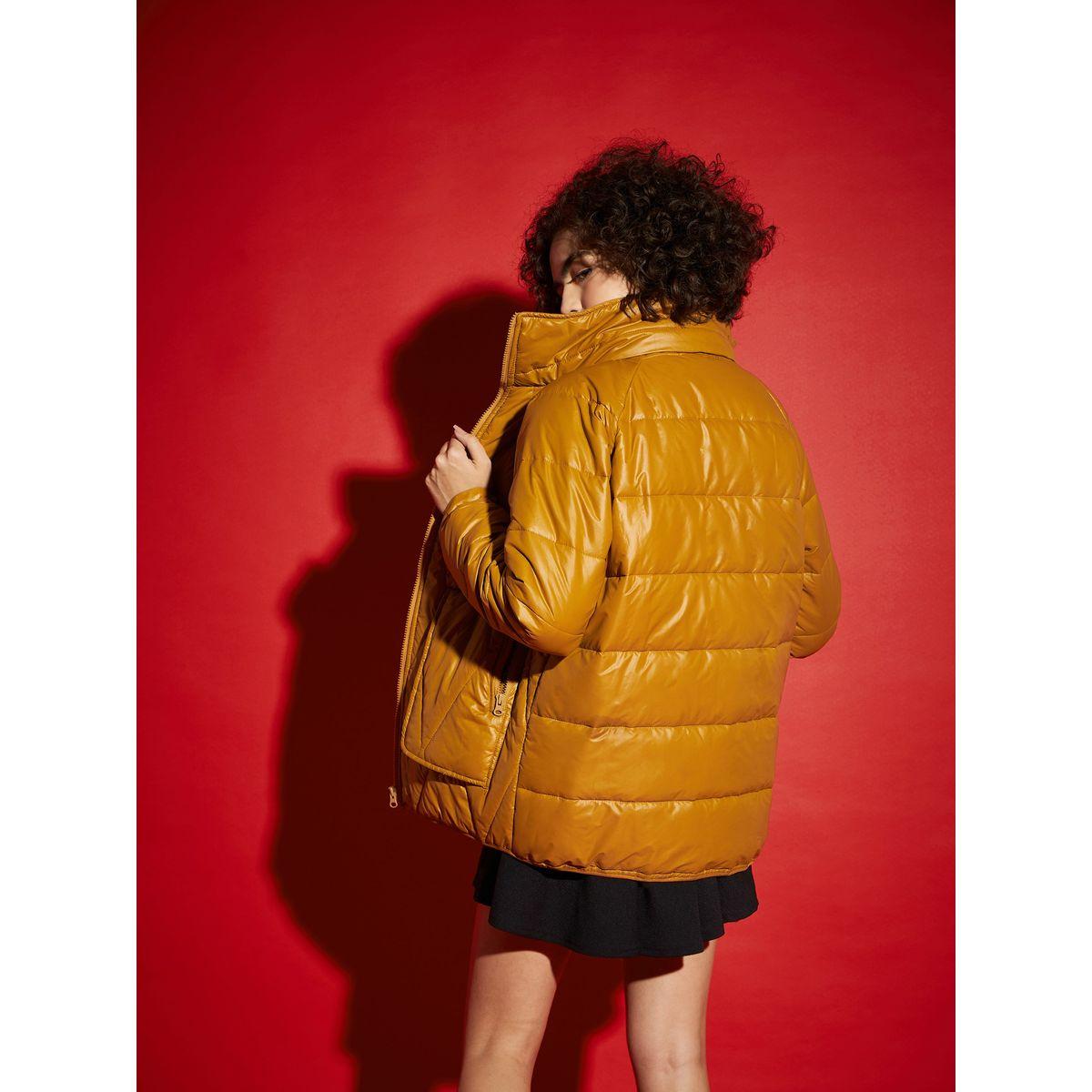 Sassafras X Styli  High Neck Diamond Quilt Puffer Jacket-women-winterwear-coatsandjackets-jackets-image-5