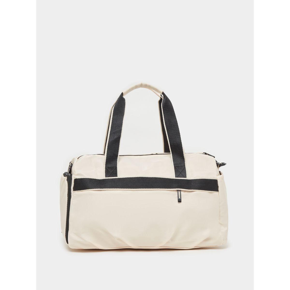 شنطة جيم مزينة بشارة مُرقعة-women-bagsandwallets-handbags-image-2