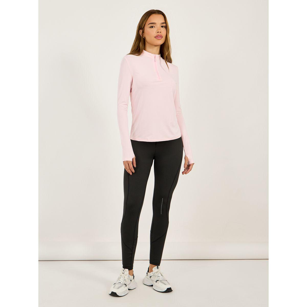 بلوزة ريسر باك بتفاصيل شبكية وسحَّاب غلق-women-clothing-sportswearandactivewear-tshirtsandvests-image-2