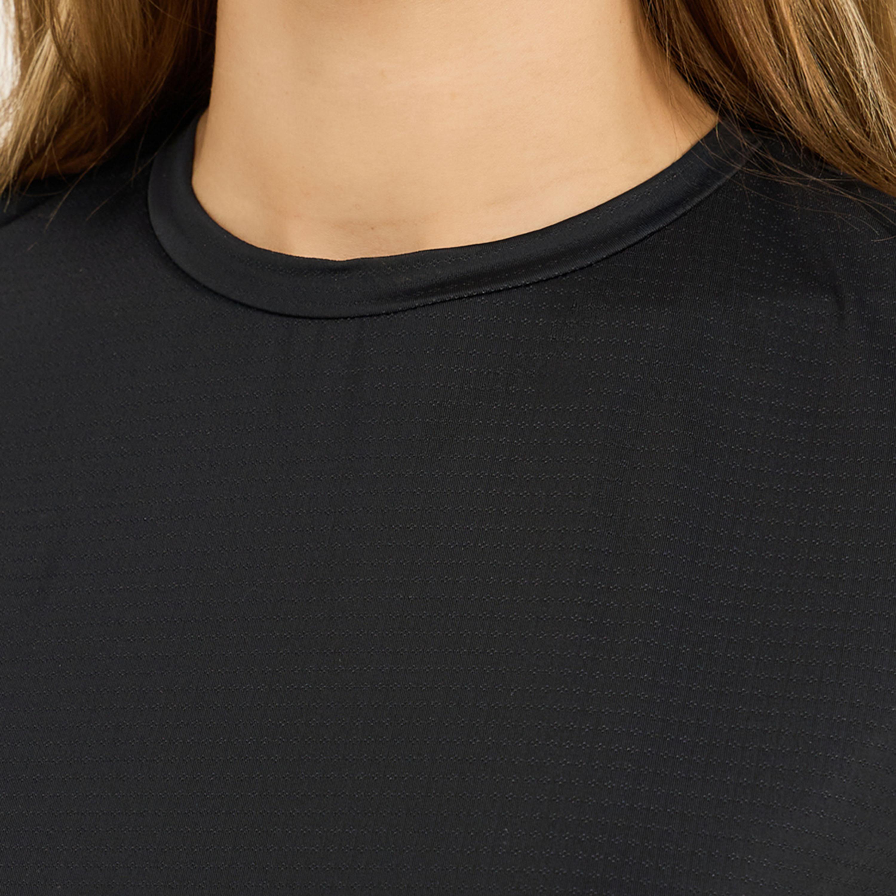 Styli Active Textured Short Sleeves Top-men-clothing-sportswearandactivewear-tshirtsandpolos-image-3