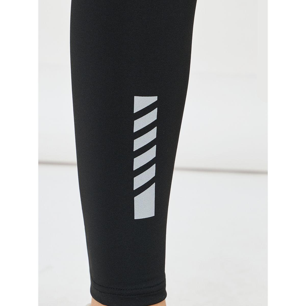 ليقنز بطول 7/8 مع خطوط عاكسة للضوء-women-clothing-sportswearandactivewear-bottoms-joggersandtrackpants-image-3