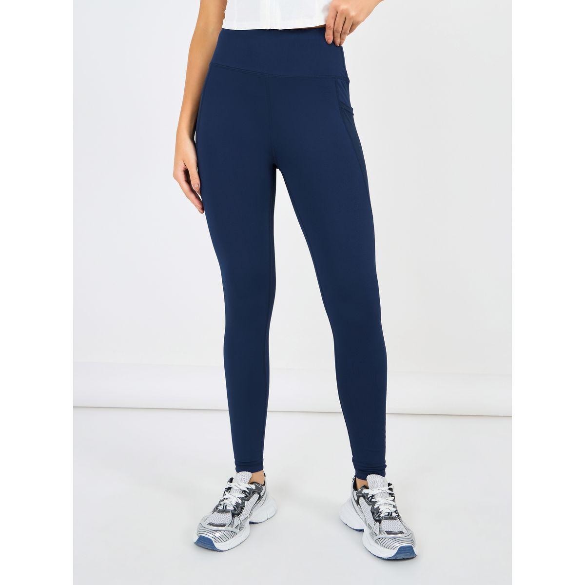 ليقنز سادة مزين بنقاط عاكسة للضوء مع جيب شبك-women-clothing-sportswearandactivewear-bottoms-joggersandtrackpants-image-2