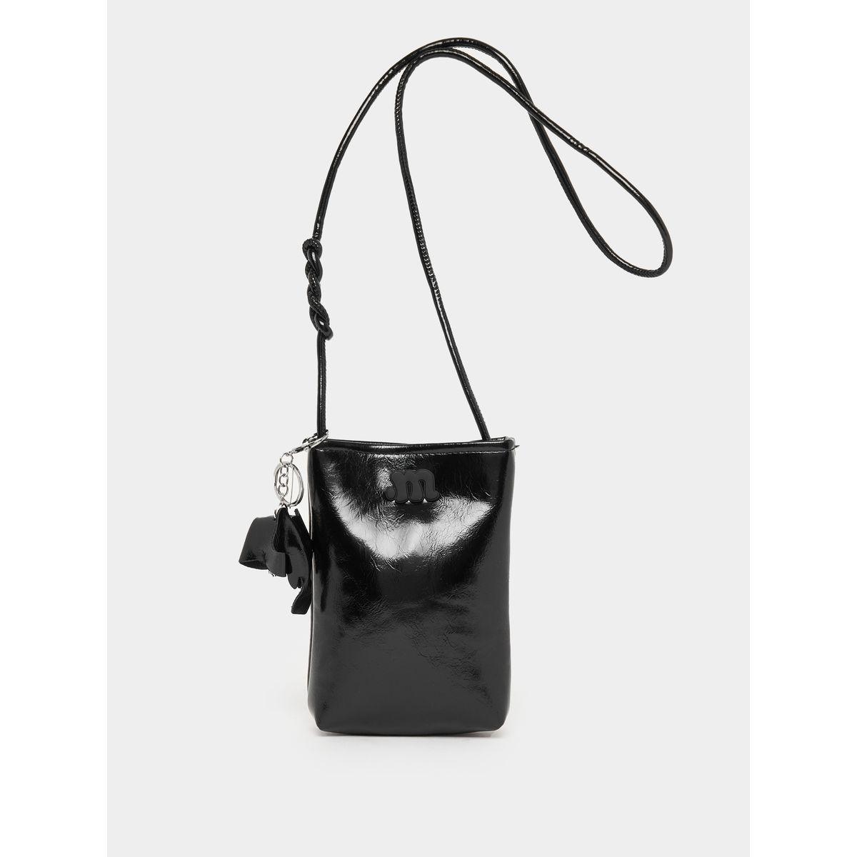 شنطة كروس مزينة بشارة وميدالية مفاتيح-women-bagsandwallets-handbags-image-4