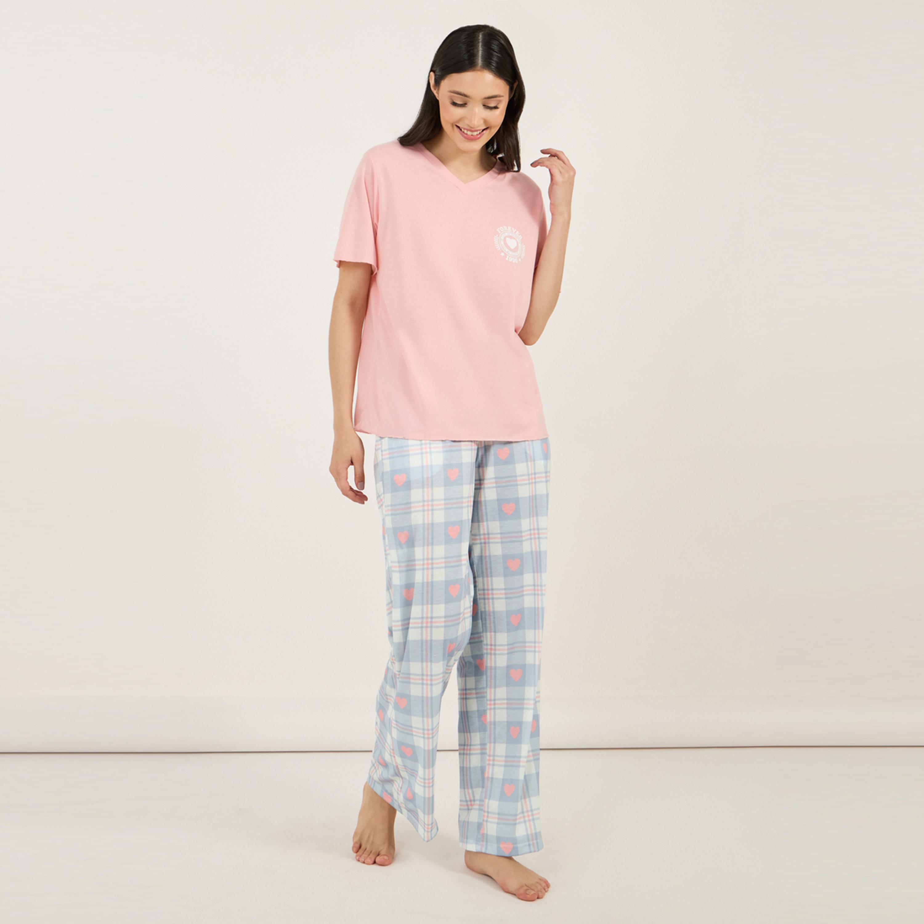 Styli Unwind Graphic Print V Neck T-Shirt & Checked Pyjama Set-women-clothing-nightwear-pyjamas-longsets-image-2