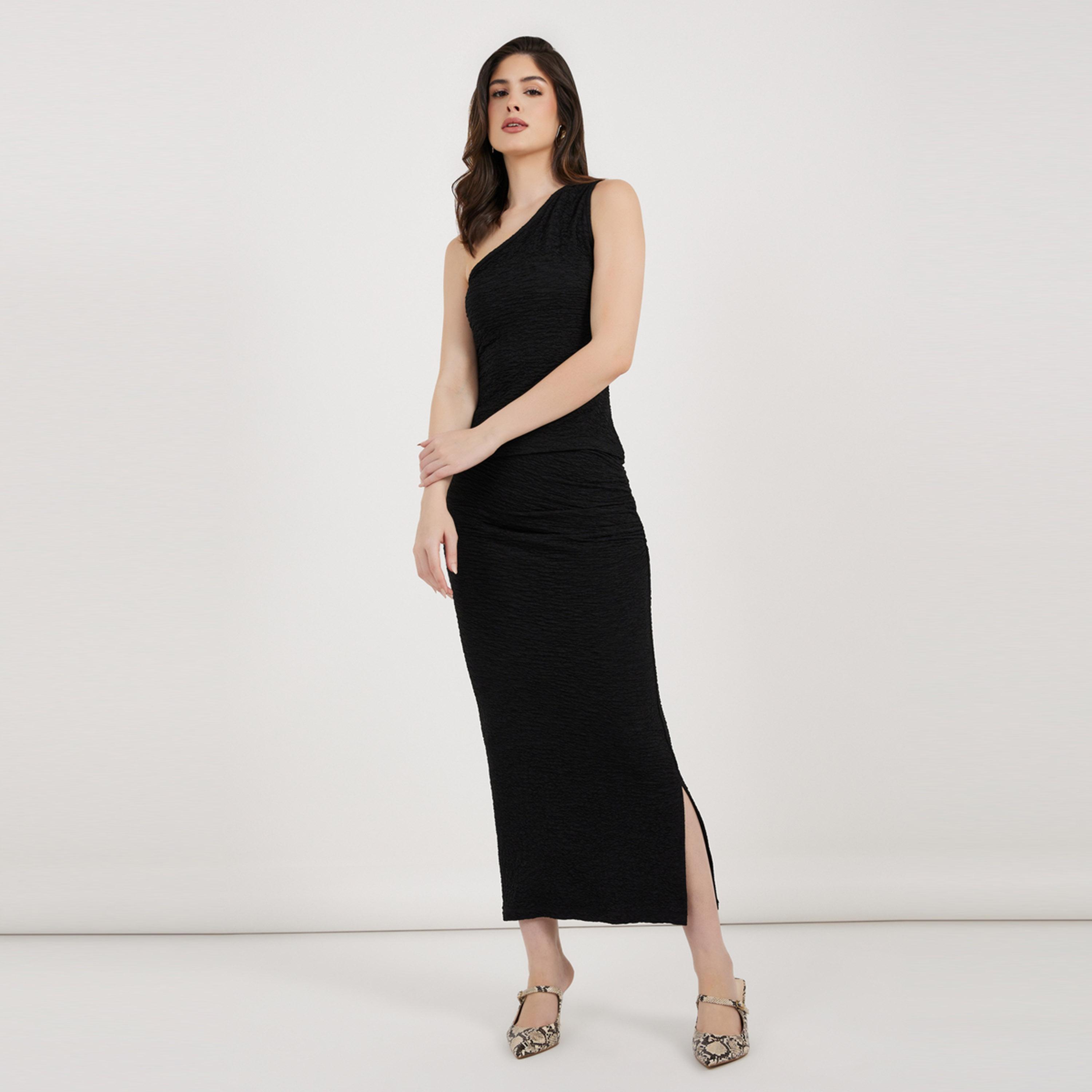 Styli Textured Knit Bodycon Maxi Skirt with Gathered Detail-women-clothing-bottoms-skirts-image-1