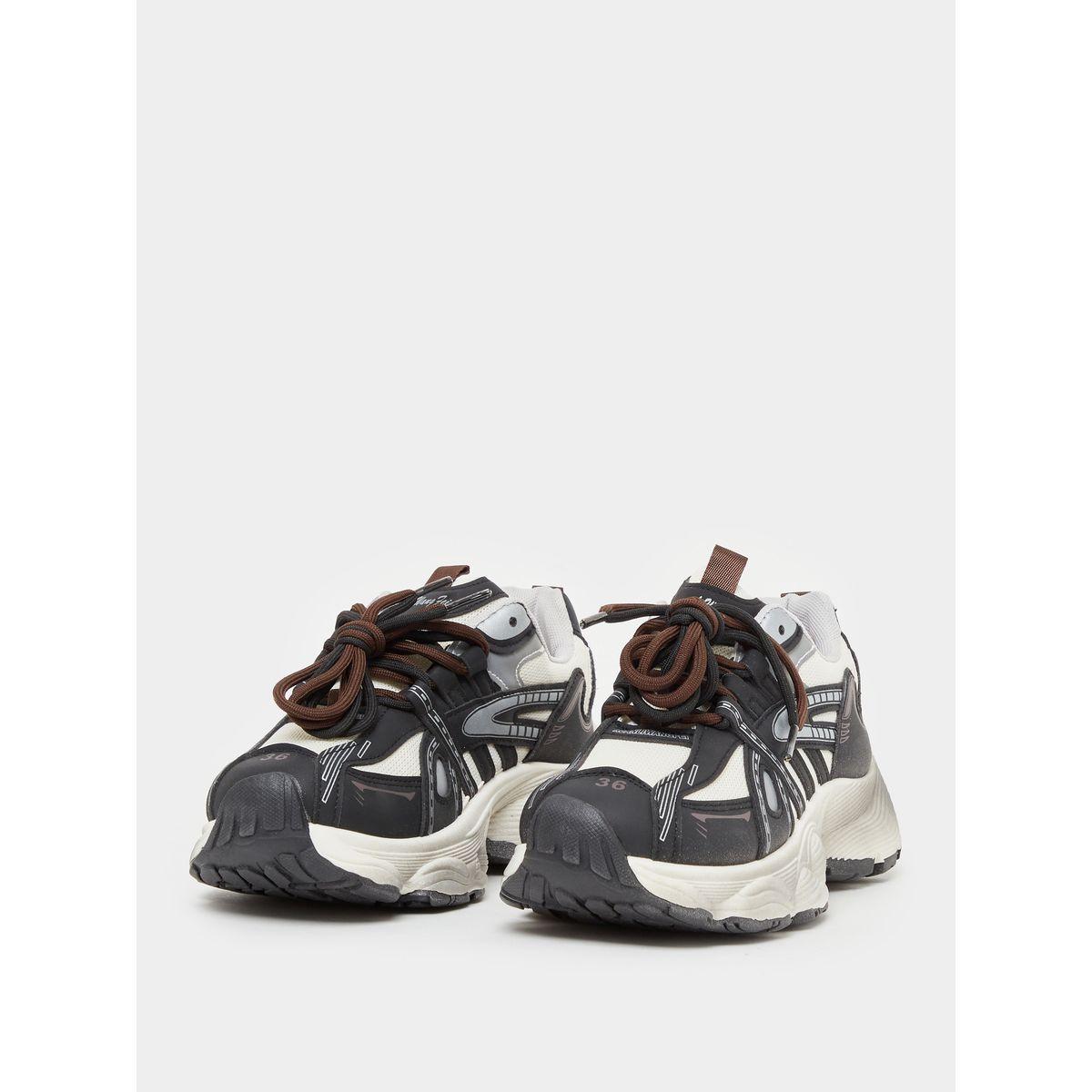 حذاء سنيكرز بنعل شانكي ورباط غلق-women-shoes-sneakers-image-3