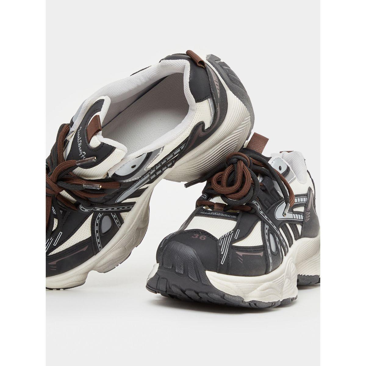 حذاء سنيكرز بنعل شانكي ورباط غلق-women-shoes-sneakers-image-4
