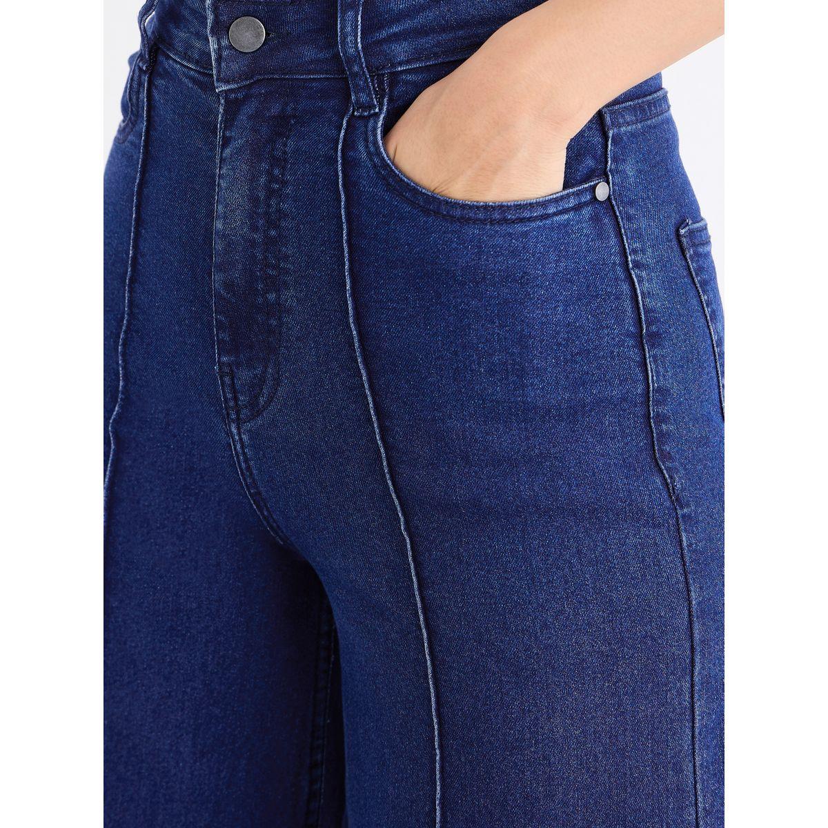 جينز بأرجل واسعة وتفاصيل محزوزة-women-clothing-bottoms-jeans-image-3