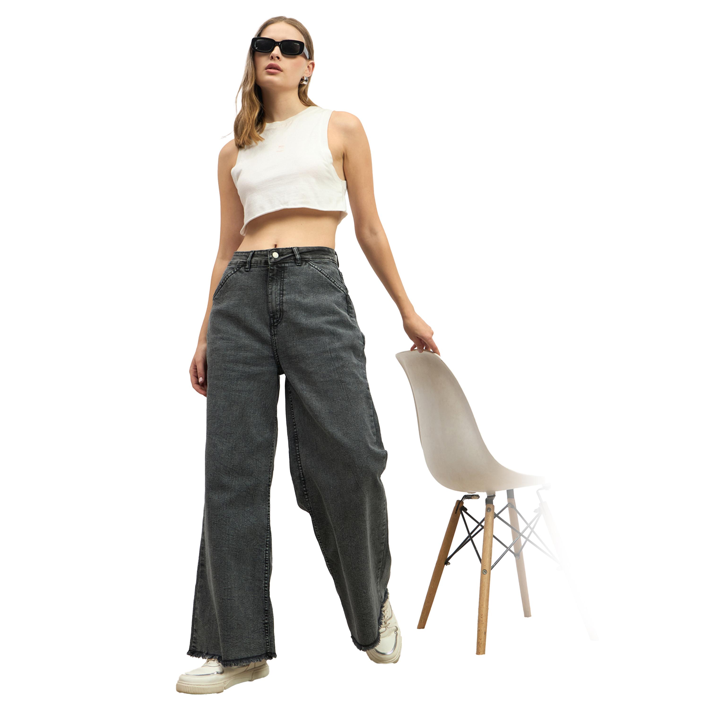 Styli Mid Rise Light Wash Wide Leg Jeans-women-clothing-bottoms-jeans-image-6