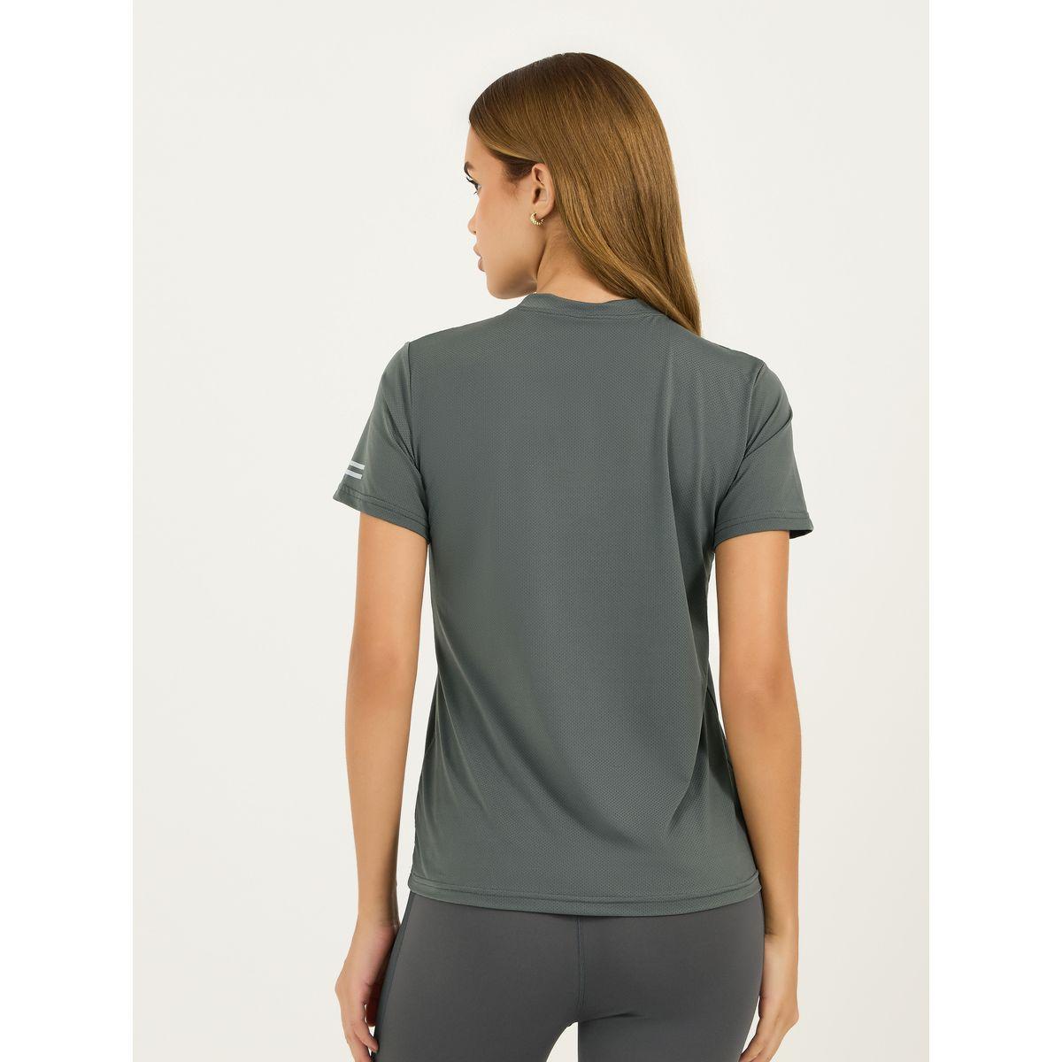 بلوزة بأشرطة عاكسة للضوء مع كتابة وأكمام قصيرة-women-clothing-sportswearandactivewear-tshirtsandvests-image-5