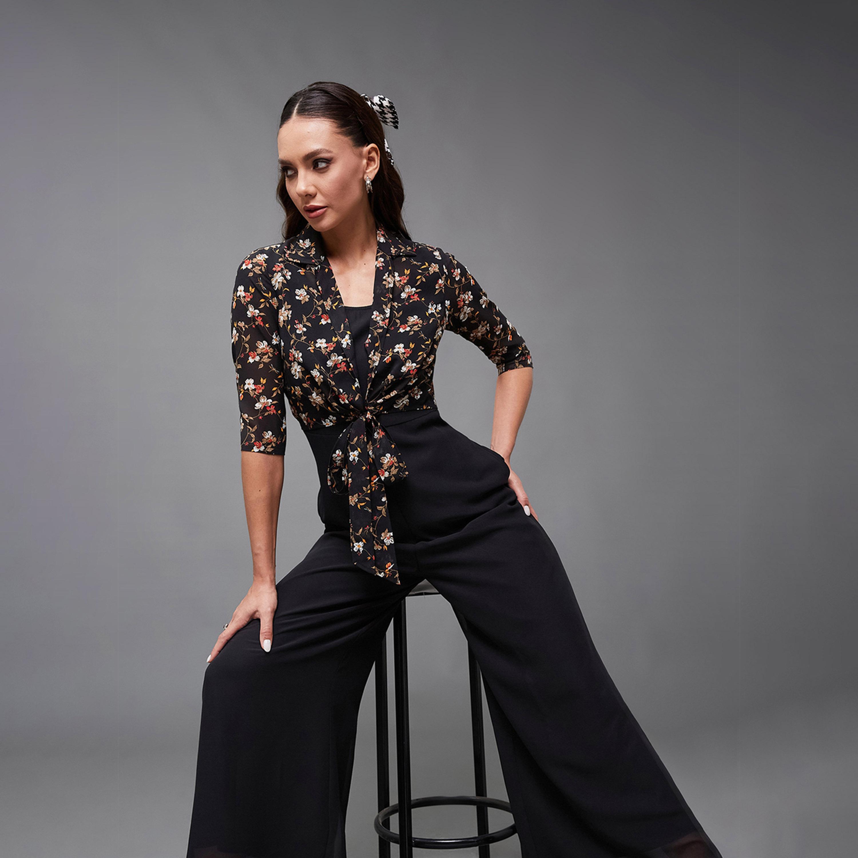 ستايلي - جمبسوت بطبعات الأزهار ورقبة دائرية وساقين واسعتين مع ربطة-women-clothing-jumpsuits-image-3