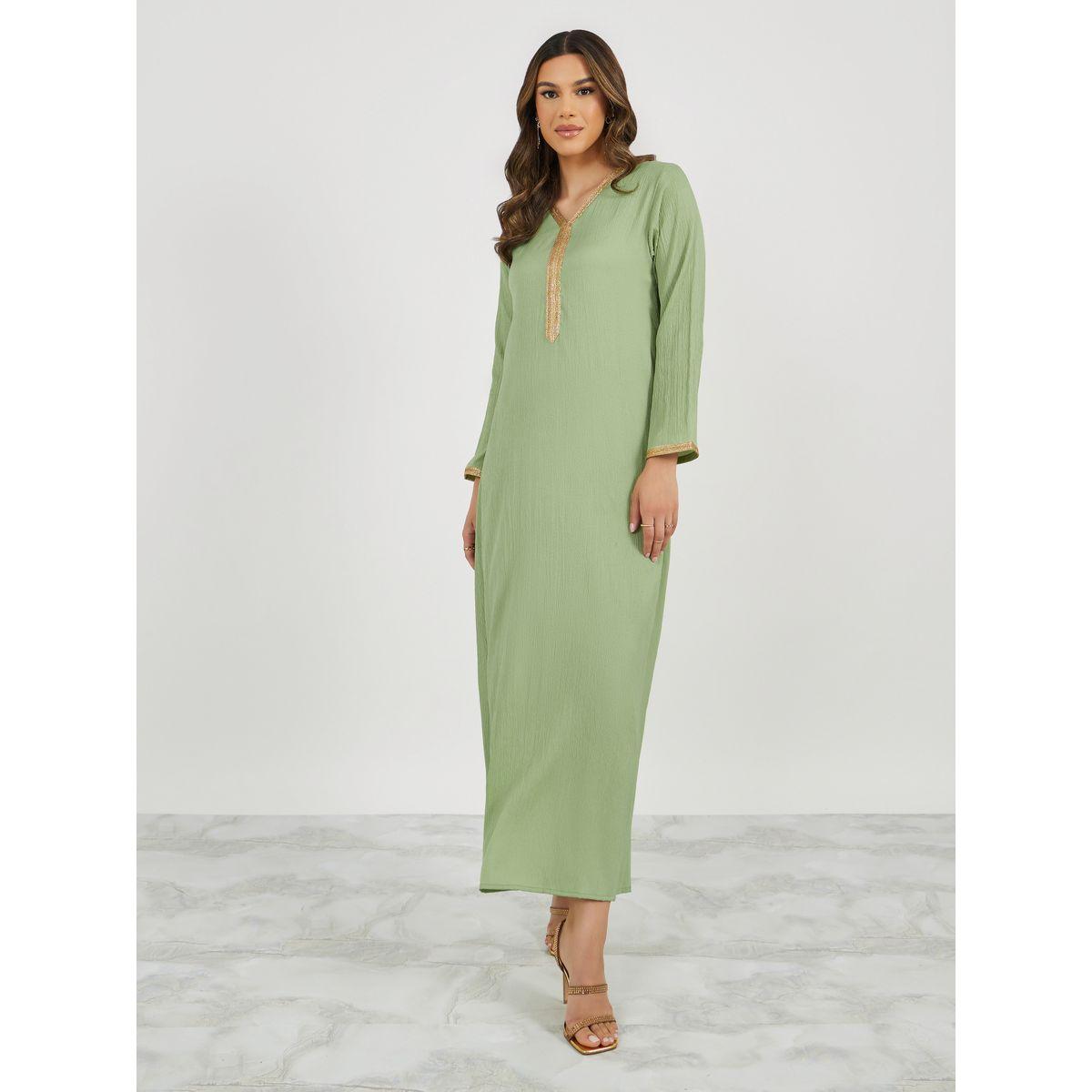 جلابية منسوجة برقبة على شكل حرف V مع تفاصيل من الدانتيل-women-arabicclothing-jalabiyas-image-3