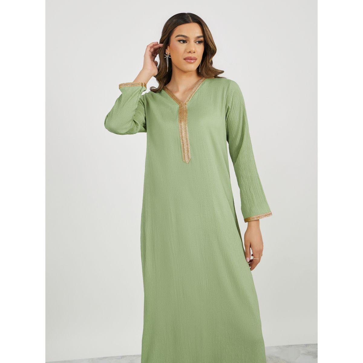 جلابية منسوجة برقبة على شكل حرف V مع تفاصيل من الدانتيل-women-arabicclothing-jalabiyas-image-4