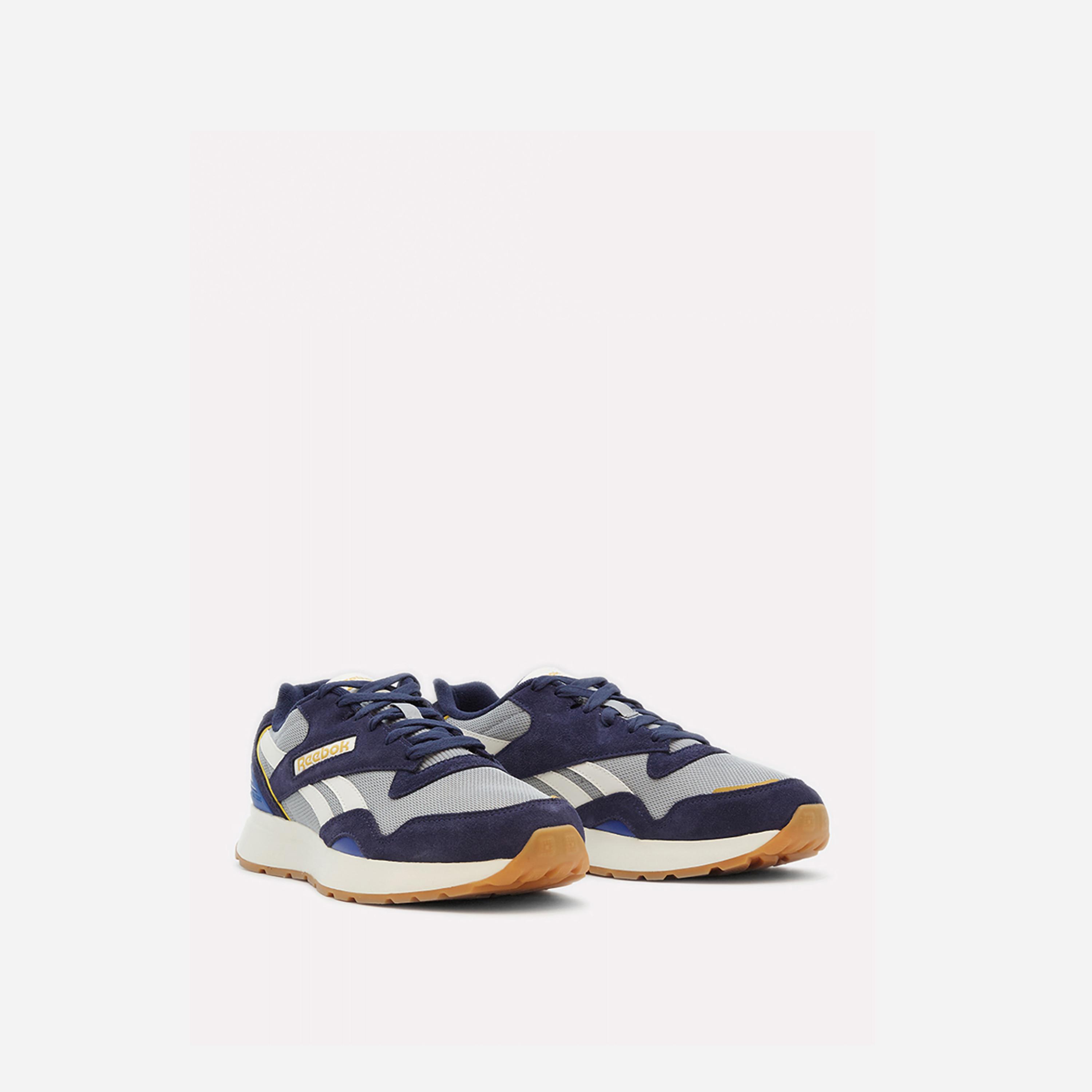 ريبوك - حذاء GL1100 من الجلد السويدي-men-shoes-sneakers-image-2