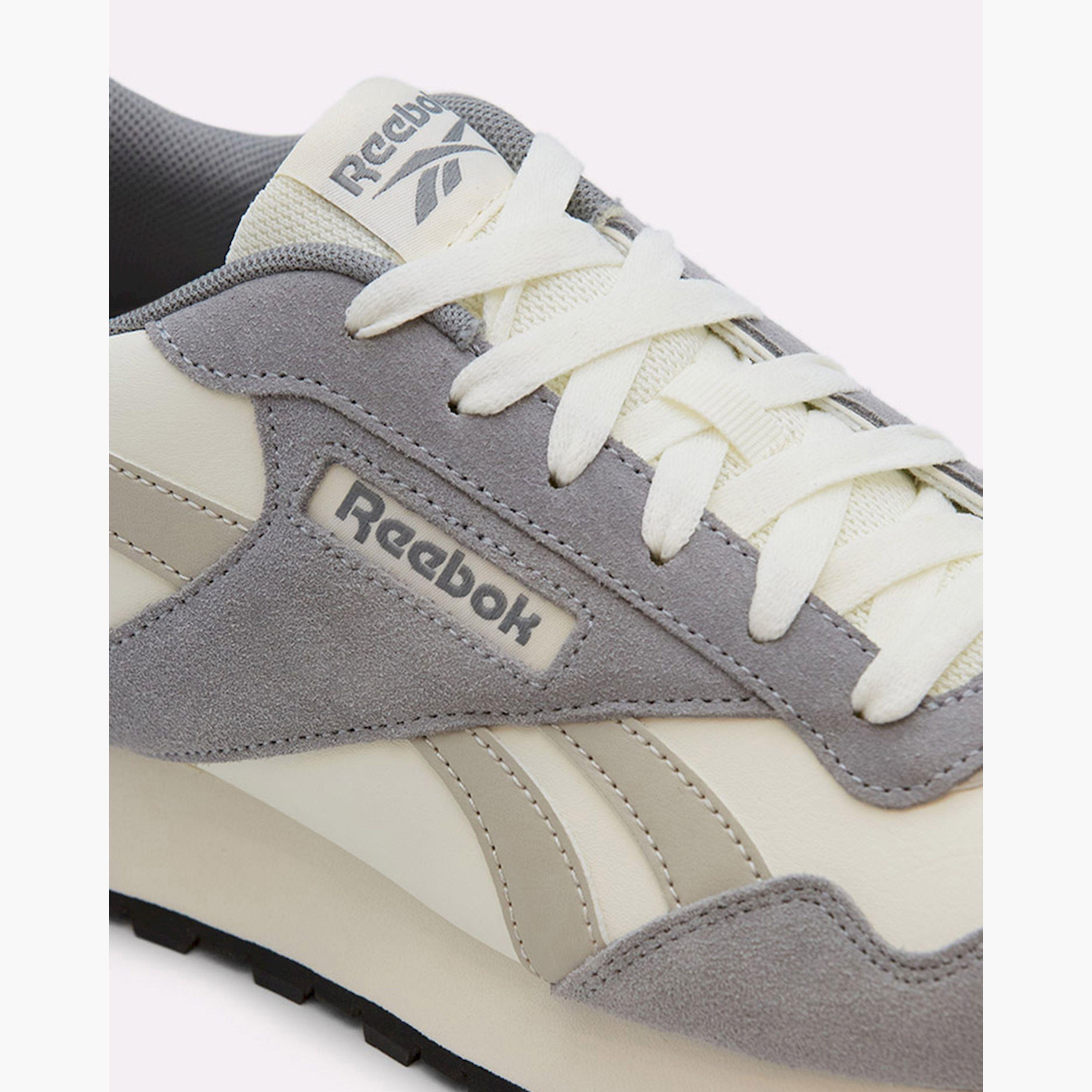Reebok Glide Shoes-men-shoes-sneakers-image-4