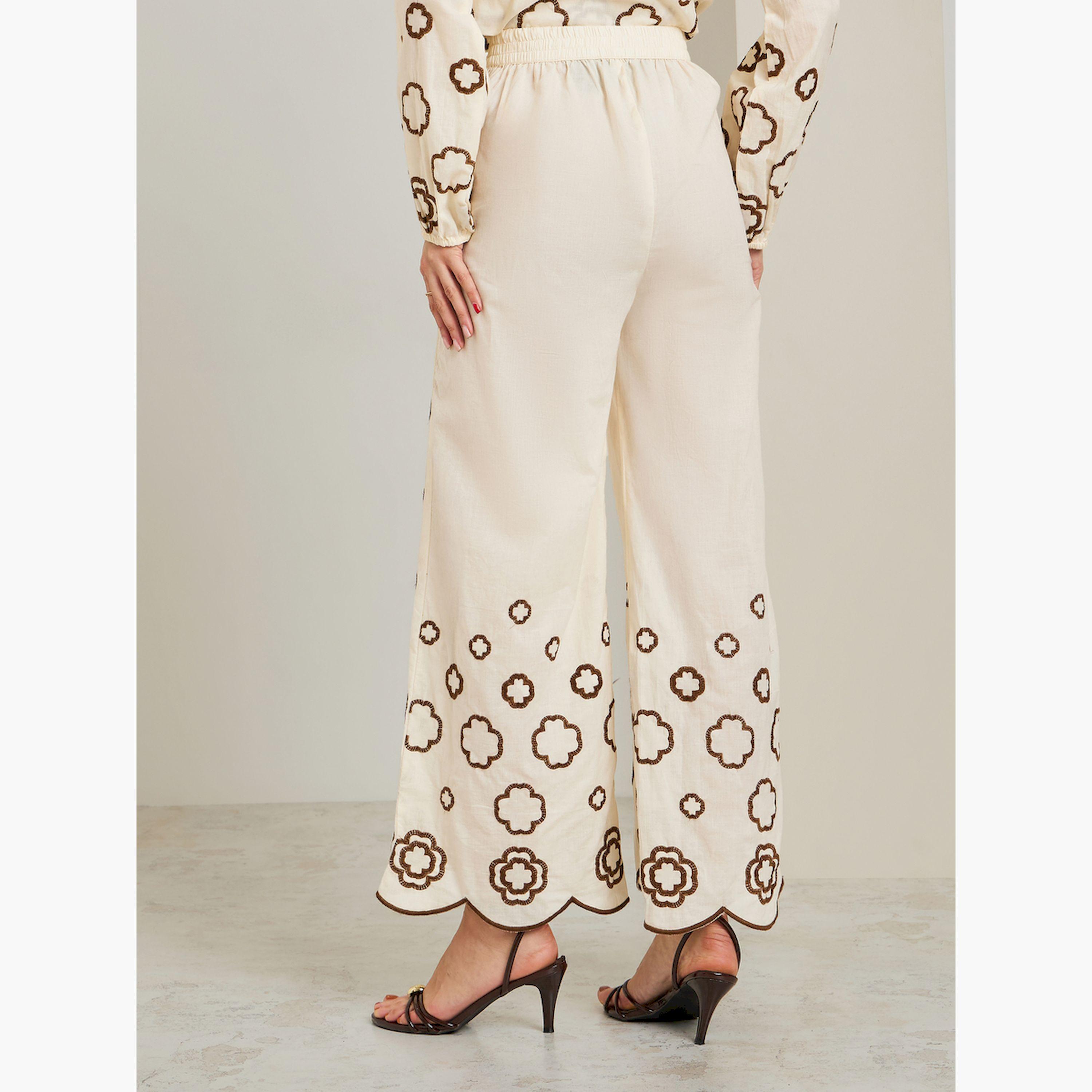 بنطال مطرز بأرجل واسعة-women-clothing-bottoms-trousers-image-4