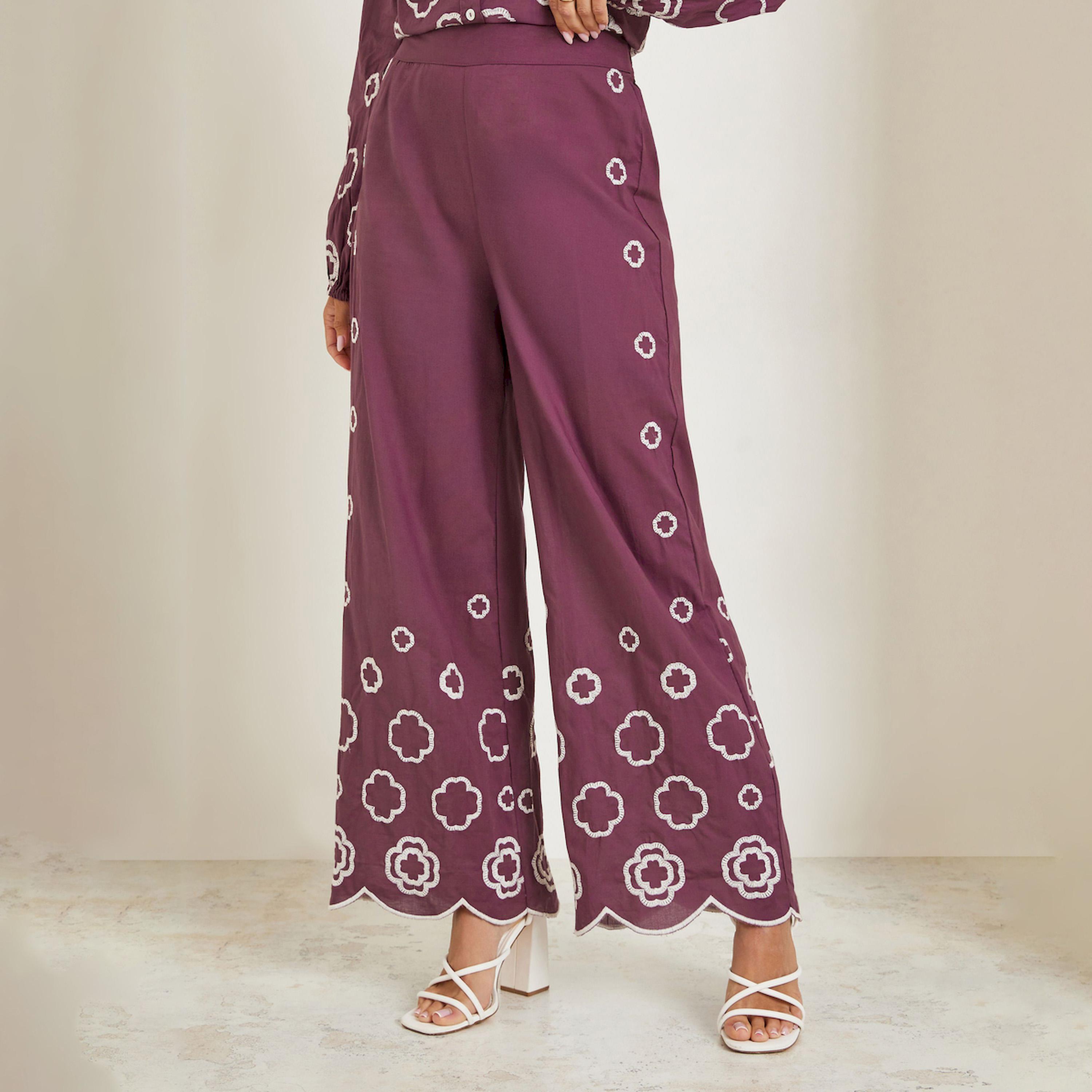 بنطال مطرز الحافة-women-clothing-bottoms-trousers-image-1