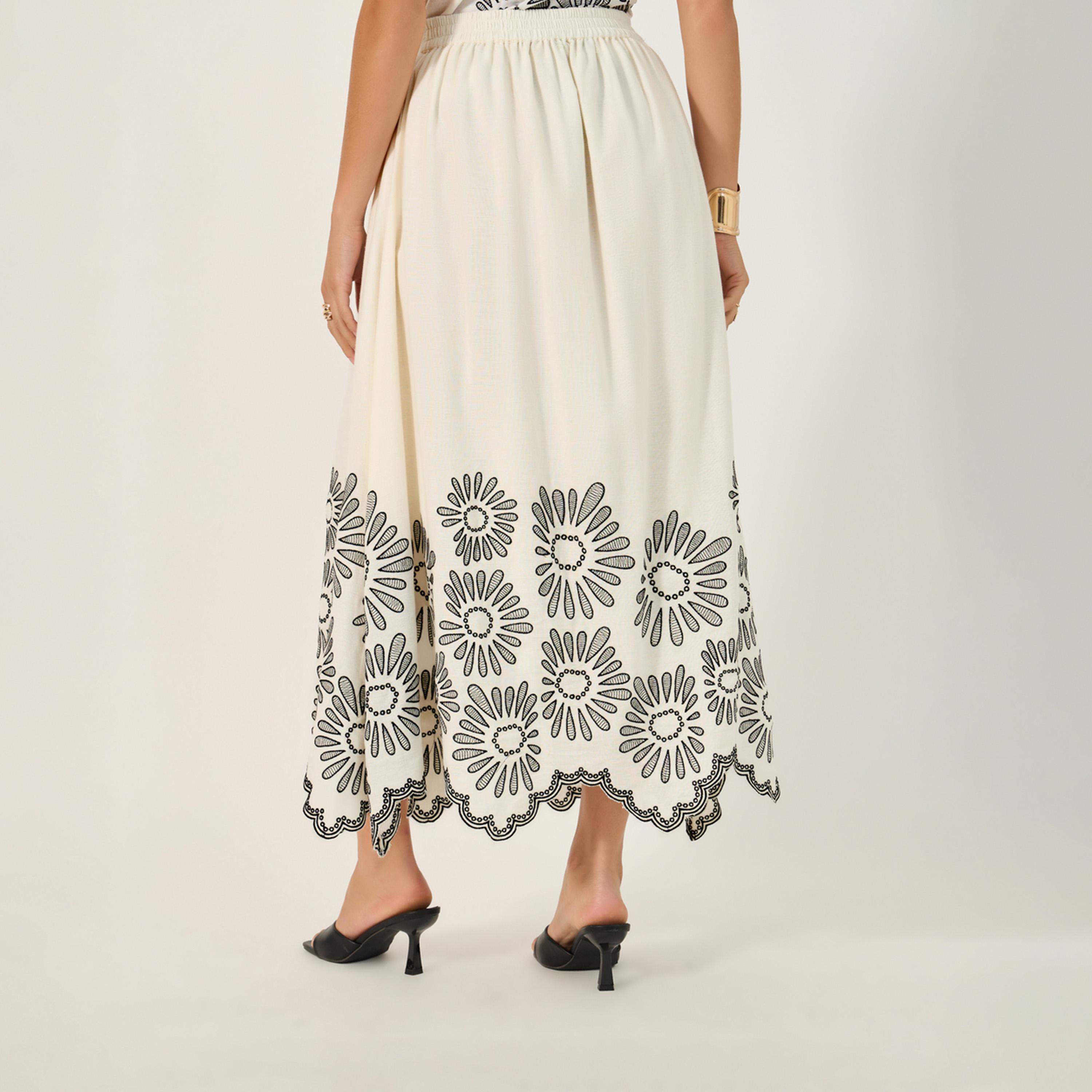 ستايلي - تنورة ماكسي مطرزة على شكل حرف A مع حافة مموجة-women-clothing-bottoms-skirts-image-4