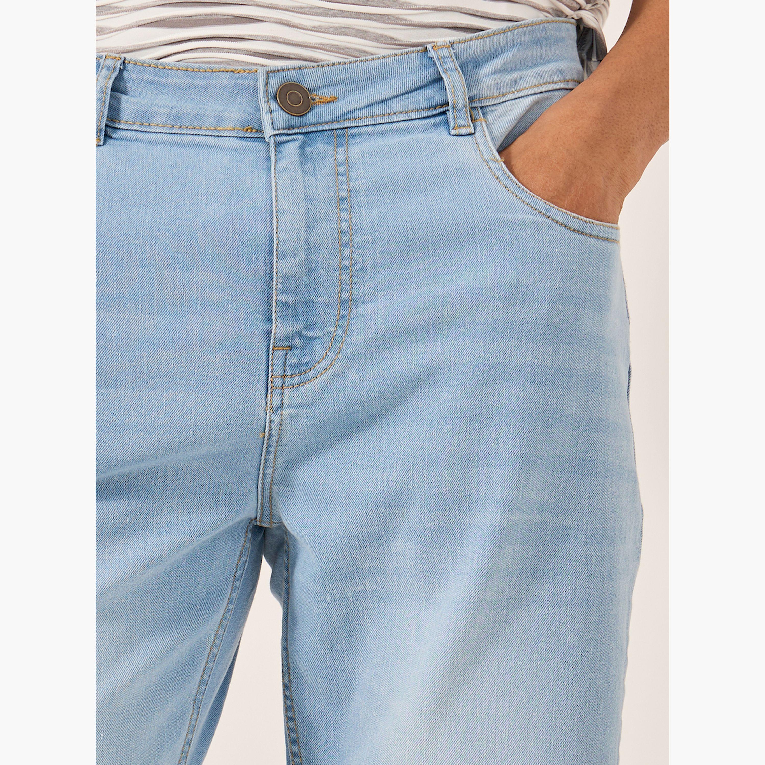 ستايلي - بنطال جينز بخصر متوسط الارتفاع بقصّة نحيفة ولون باهت-men-clothing-bottoms-jeans-image-3