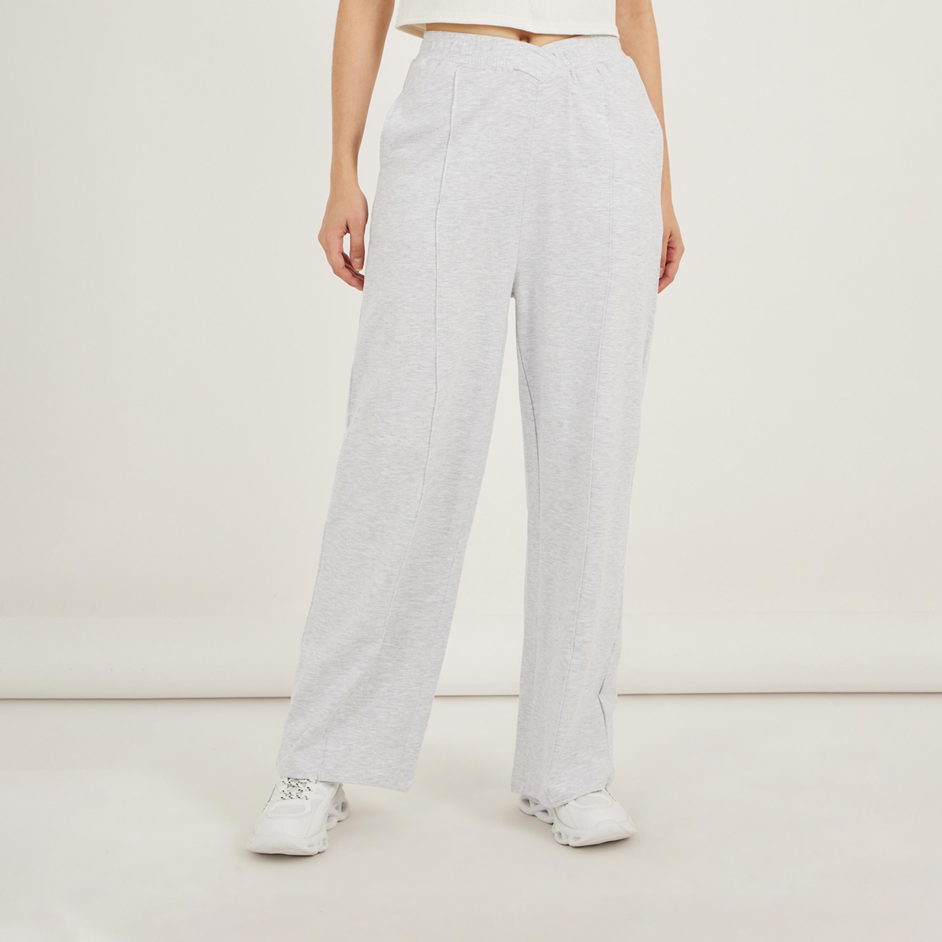 ستايلي - بنطلون رياضي بخصر متقاطع وتفاصيل كسرة-women-clothing-bottoms-joggers-image-2