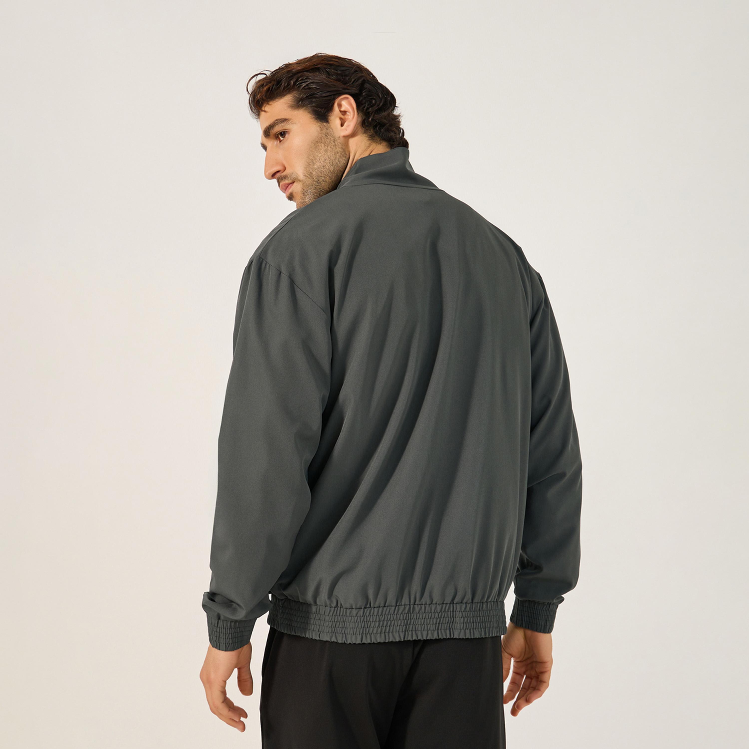 ستايلي - جاكيت رياضي مريح ذو رقبة عالية مع بطانة شبكية-men-clothing-sportswearandactivewear-hoodiesandsweatshirts-image-4