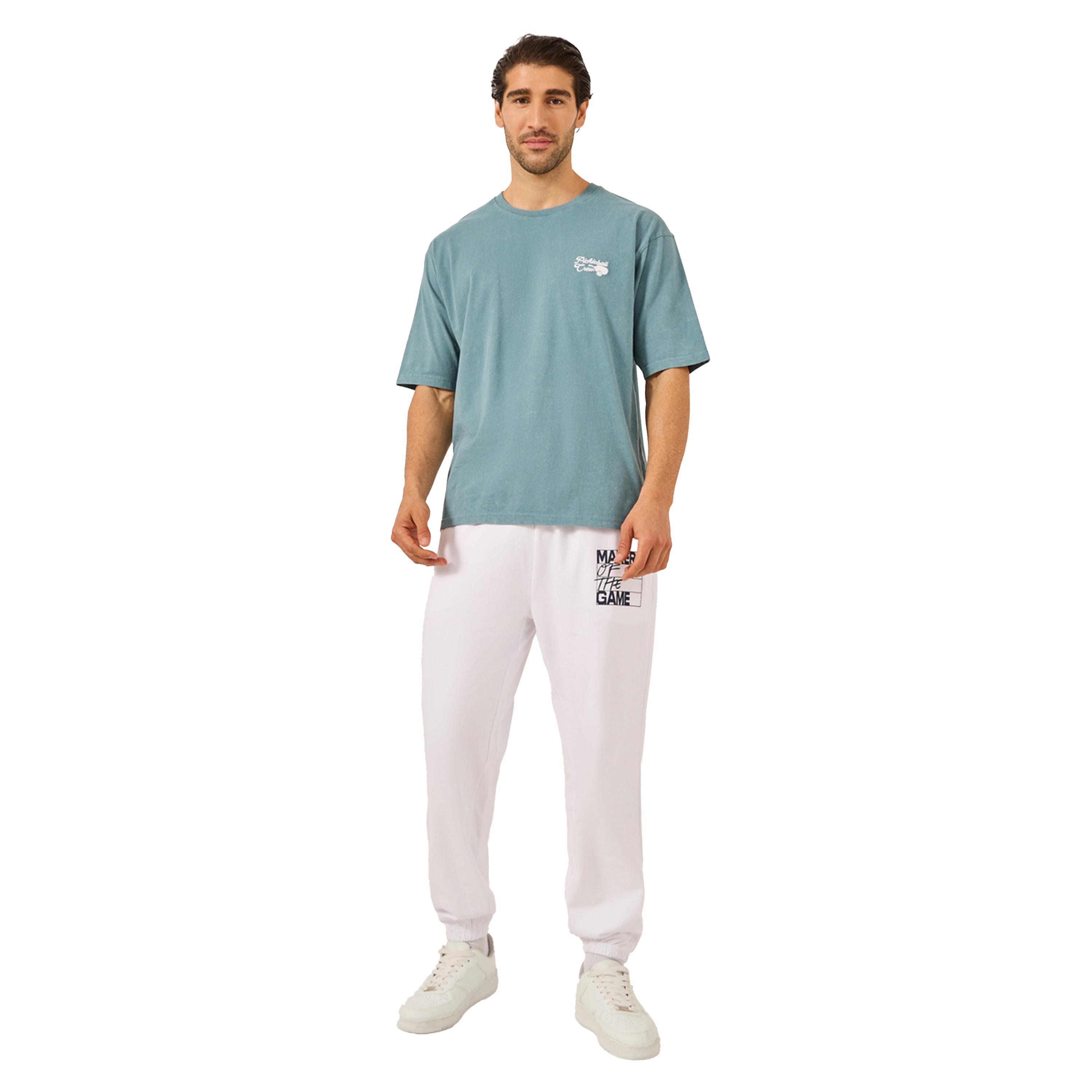 ستايلي - تي شيرت كبير الحجم مغسول بالحامض مع تطريز متباين-men-clothing-tshirtsandpolos-tshirts-image-2