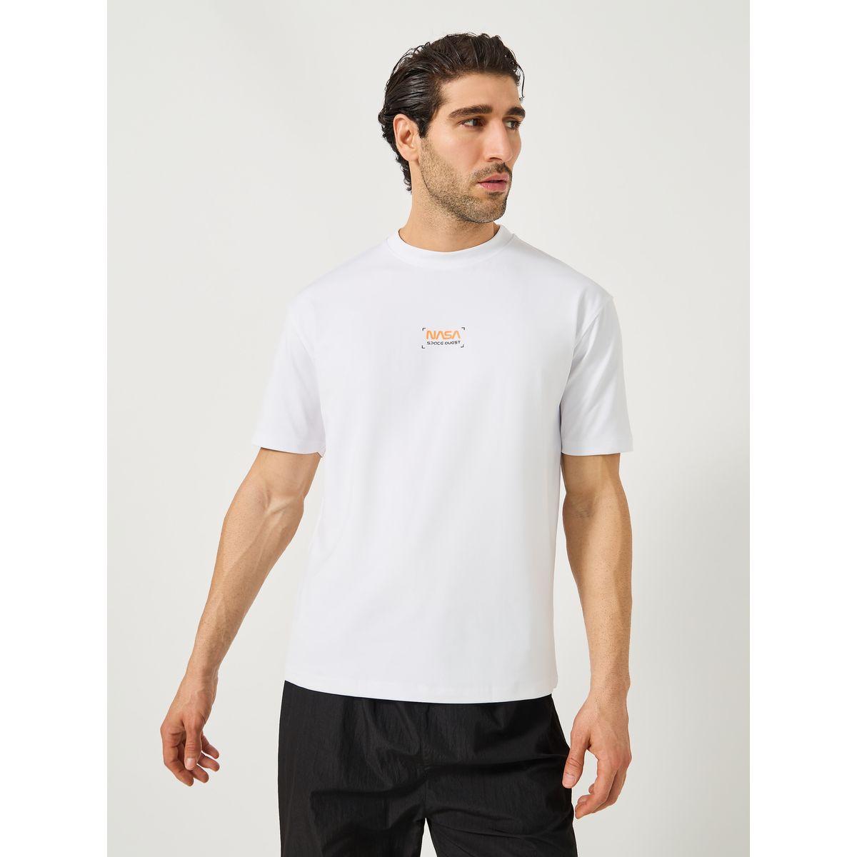 Styli Regular Fit Minimal Print Scuba T-Shirt-men-clothing-sportswearandactivewear-tshirtsandpolos-image-1