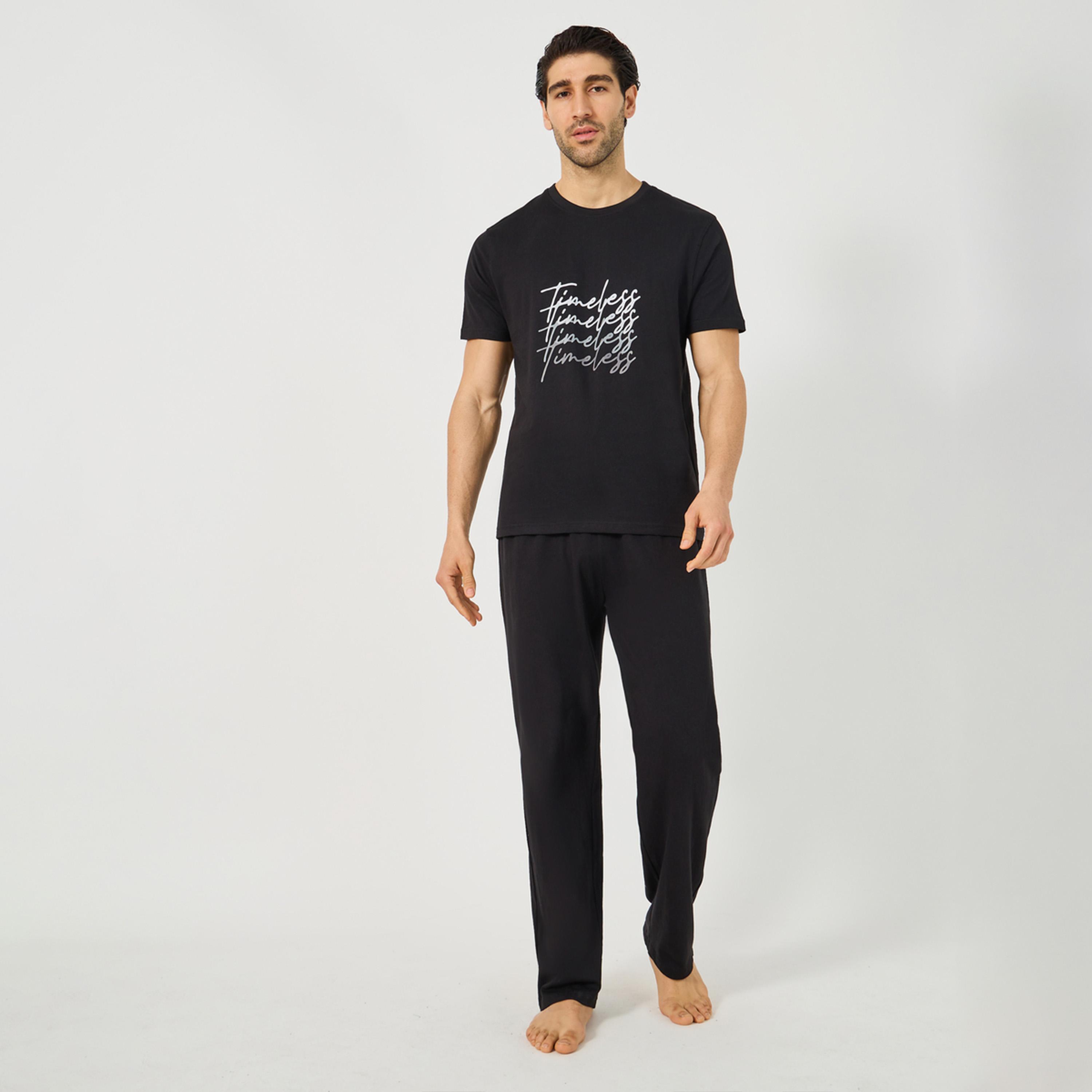 Styli Slogan Printed T-Shirt and Drawstring Waist Pyjama Set-men-clothing-nightwear-sets-image-1