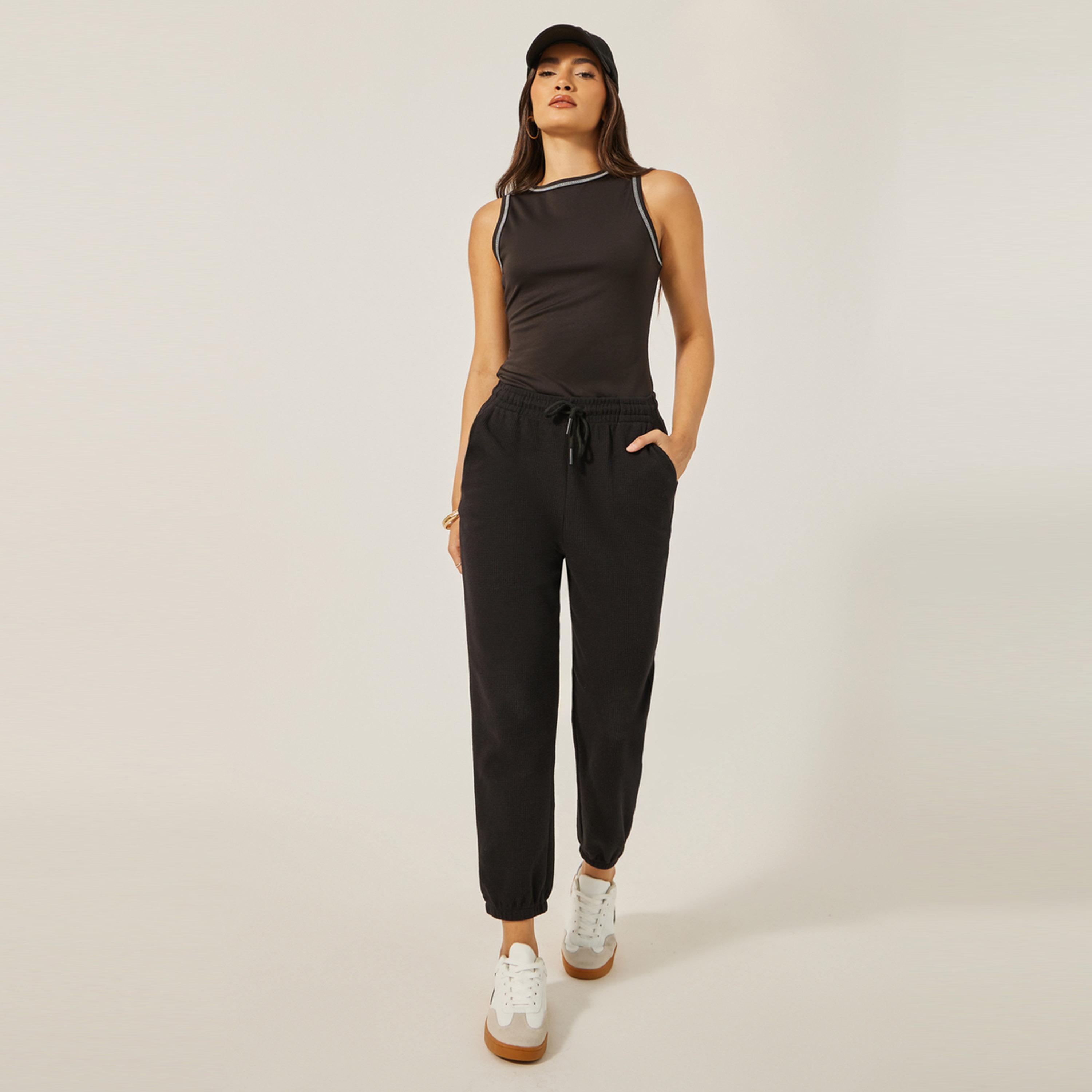 ستايلي - بنطال رياضي بخصر مطاطي مرتفع مزود برباط-women-clothing-bottoms-joggers-image-1
