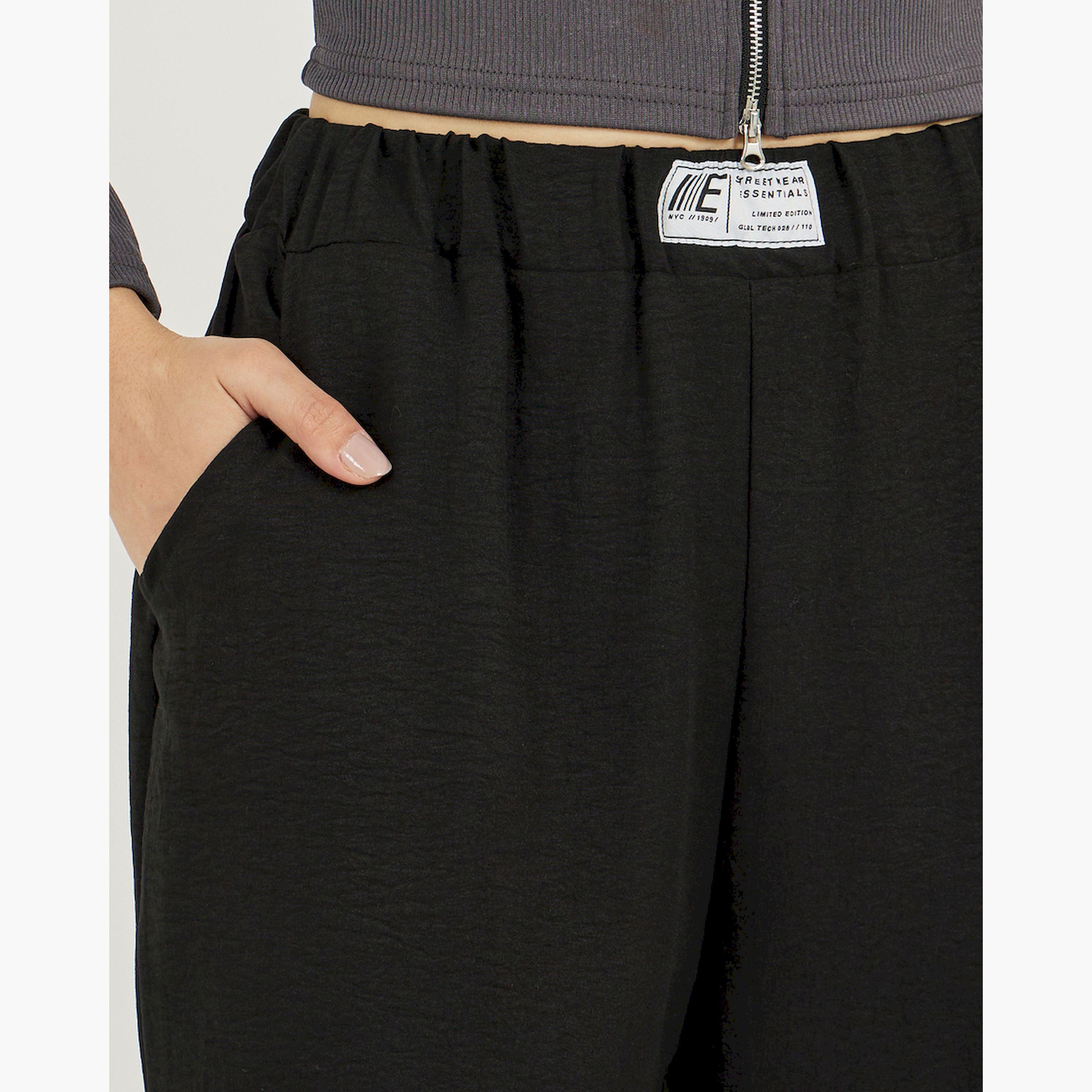 Styli Textured Mid Rise Wide Leg Pants with Badge Detail-women-clothing-bottoms-trousers-image-3