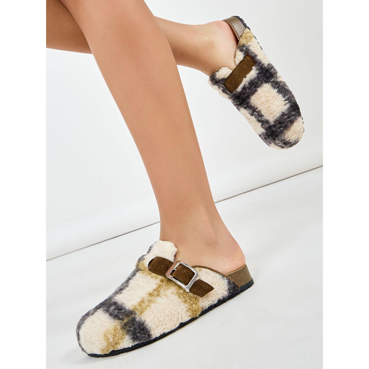 Styli Printed Fluffy Bedroom Slippers with Buckle Accent-women-shoes-bedroomslippers-image-1