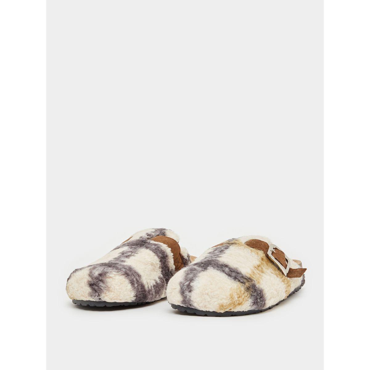 شبشب غرفة نوم بفرو صناعي وإبزيم-women-shoes-bedroomslippers-image-3