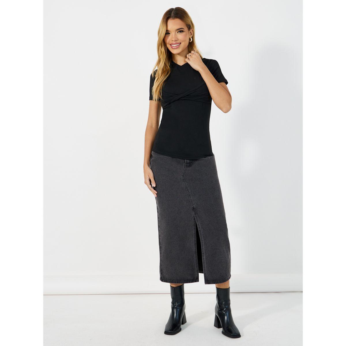 Styli Solid Short Sleeves Round Neck Fitted T-Shirt-women-clothing-tshirts-image-2