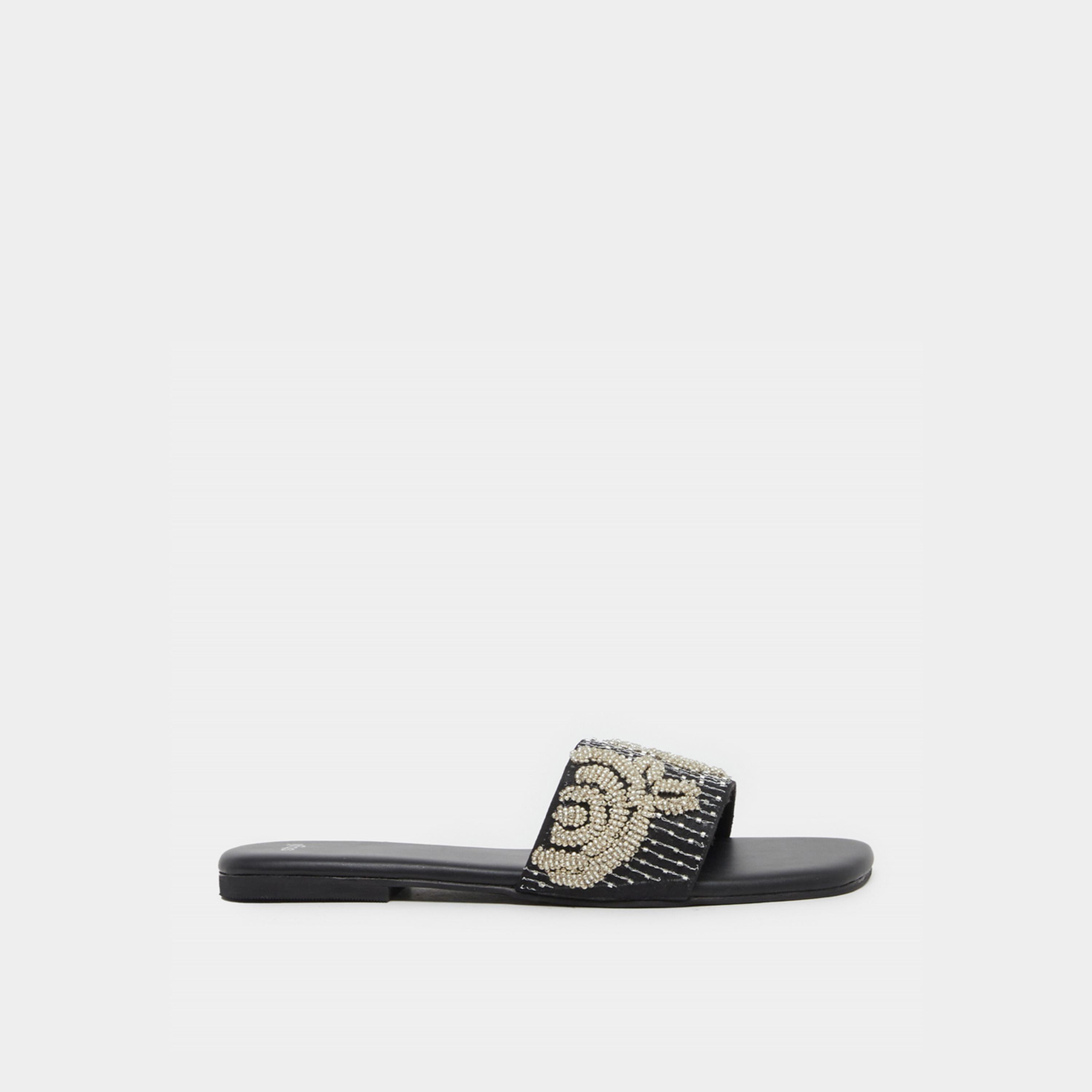 ستايلي - صندل مسطح سهل الارتداء ومزين-women-shoes-sandals-flats-image-2