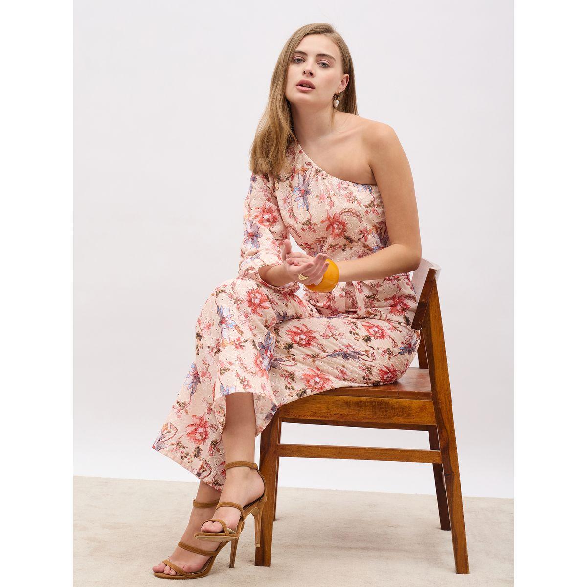طقم منسق من بنطال بأرجل واسعة وبلوزة شيفلي بكتف واحد-women-clothing-coordsets-image-6