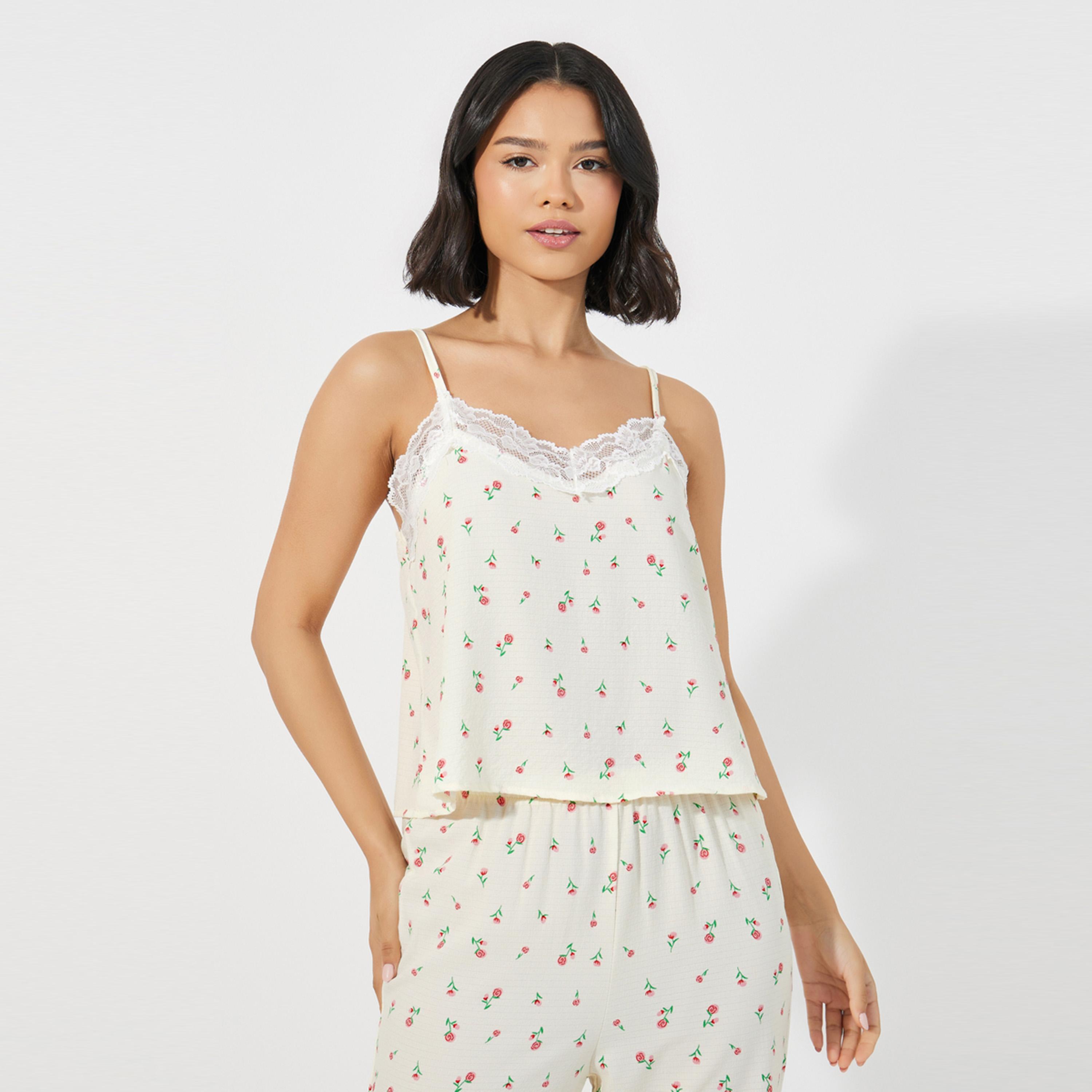 Styli Unwind Pack of 3 - Ditsy Print Lace Trim Cami, Pyjama & Robe-women-clothing-nightwear-pyjamas-longsets-image-5