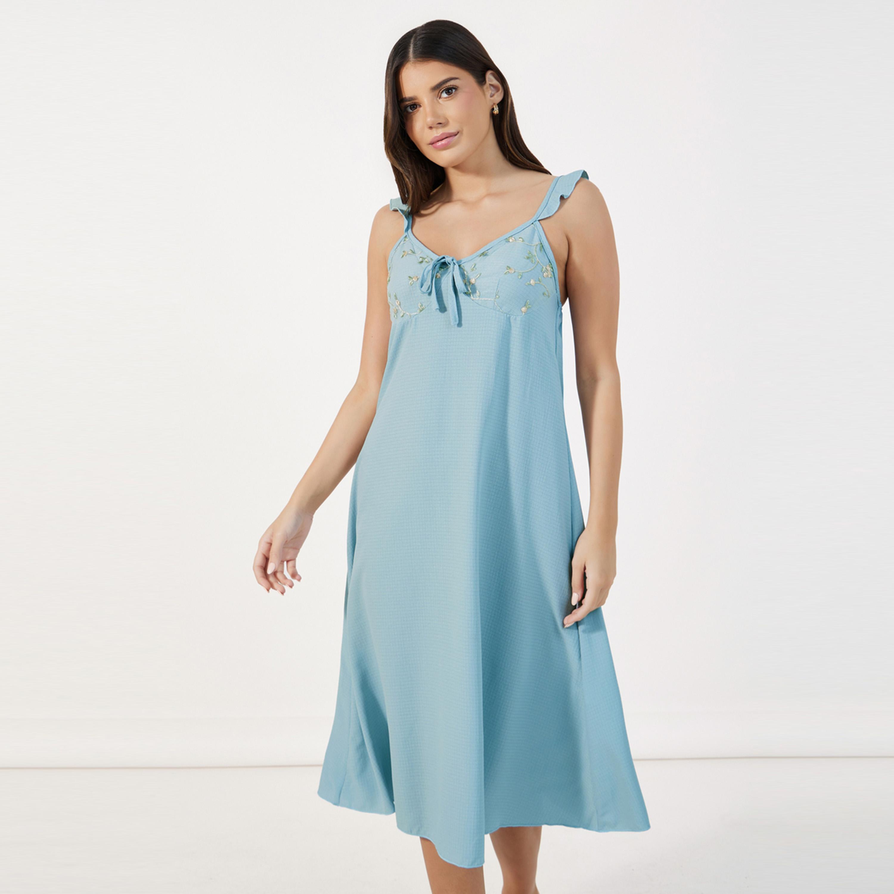 Styli Unwind Embroidered Ruffle Shoulders Slip Dress & Robe Set-women-clothing-nightwear-robes-image-3
