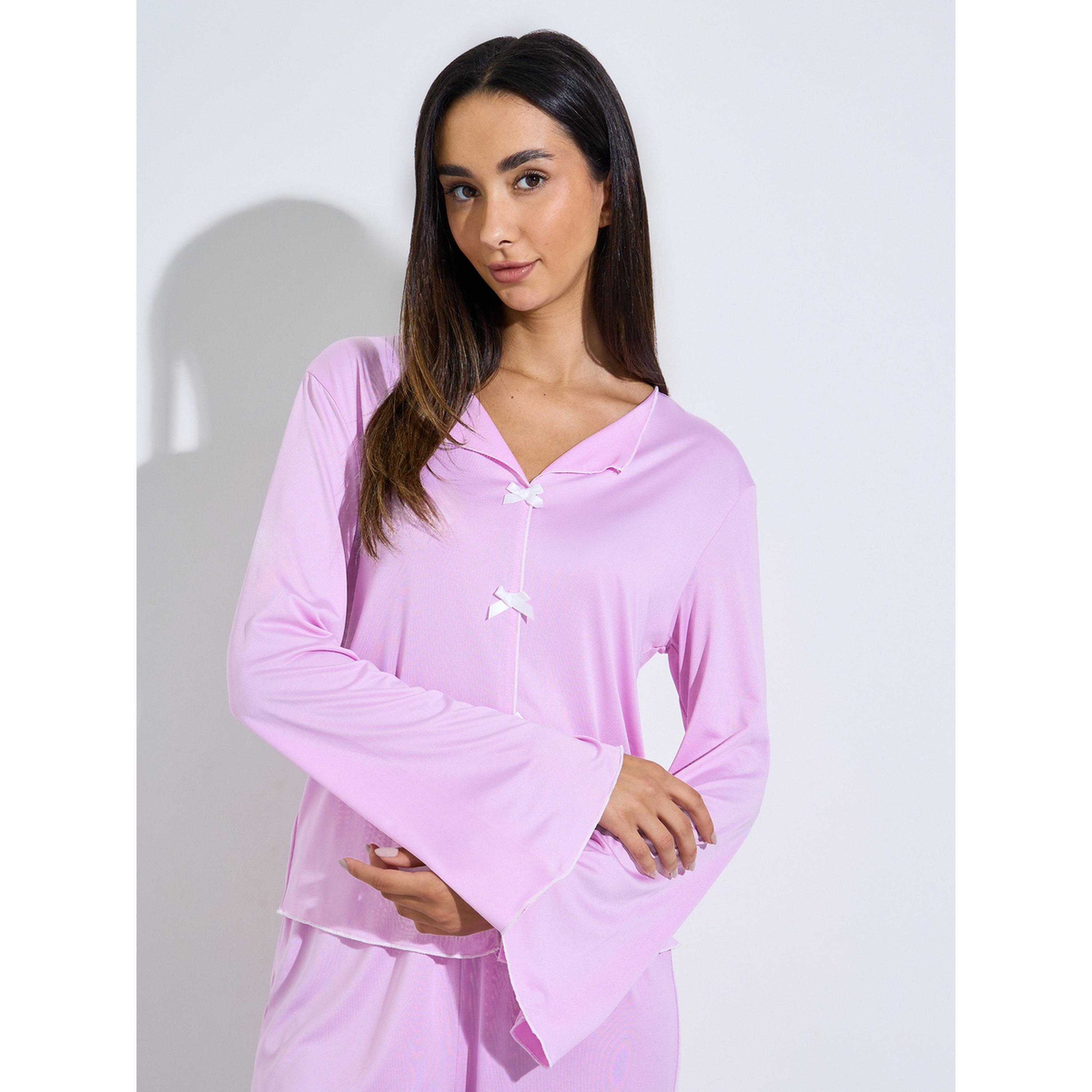 طقم بيجاما من بنطال بلوزة بتفاصيل فيونكة وأطراف متباينة باللون الوردي-women-clothing-nightwear-pyjamas-longsets-image-3