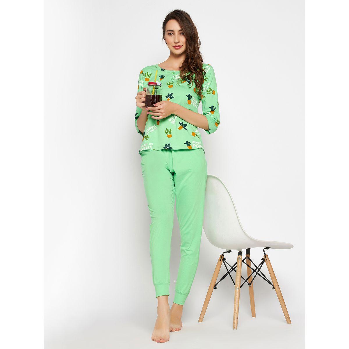 طقم من بنطال بيجاما مع بلوزة بطبعة صبار-women-clothing-nightwear-pyjamas-longsets-image-1