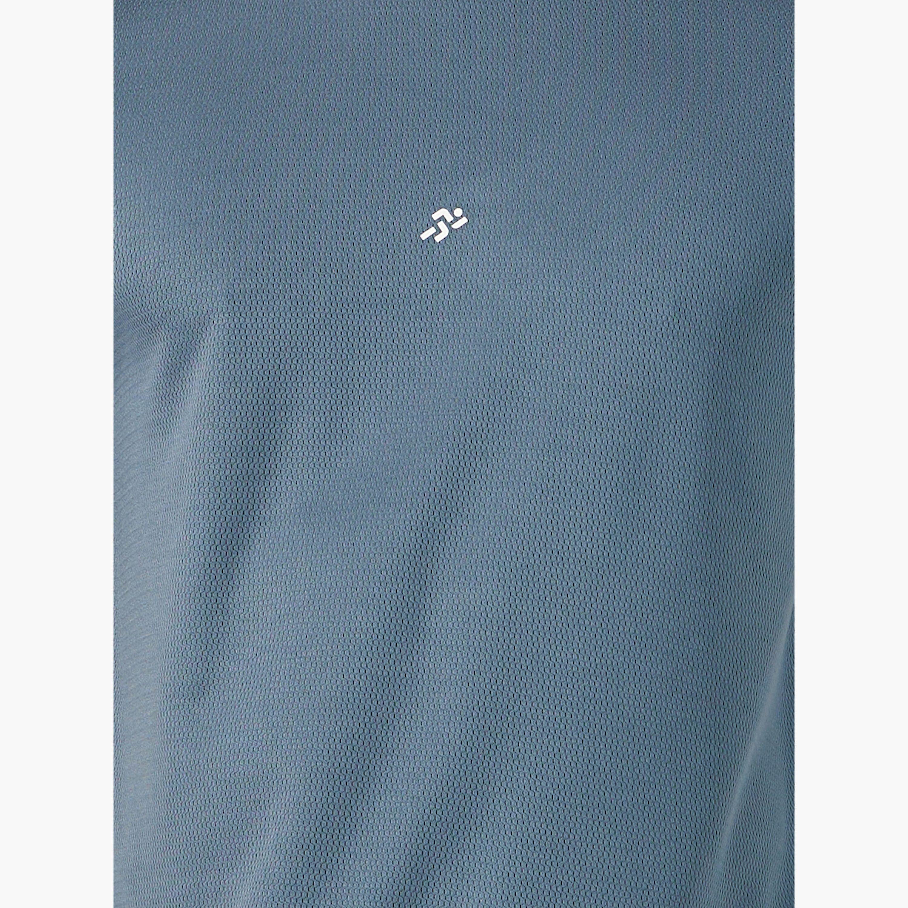 ستايلي - طقم تي شيرت مطبوع بأكمام قصيرة مع شورت-men-clothing-sportswearandactivewear-tracksuits-image-3