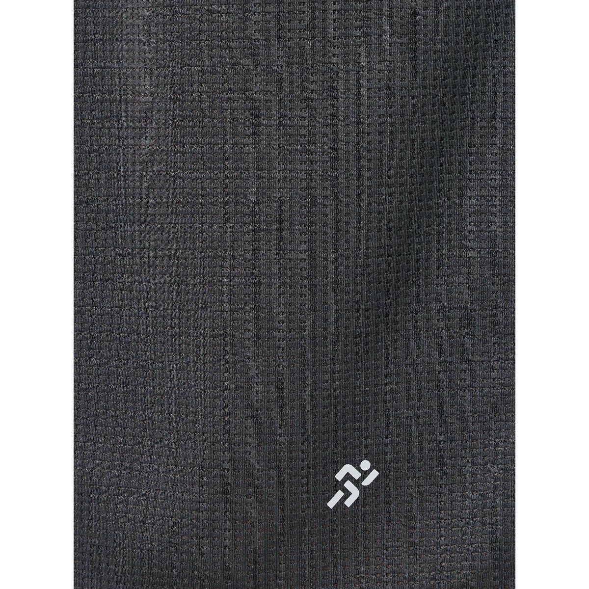 Styli Mesh Insert Oversized Training Shorts with Badge Detail-men-clothing-sportswearandactivewear-bottoms-shorts-image-4