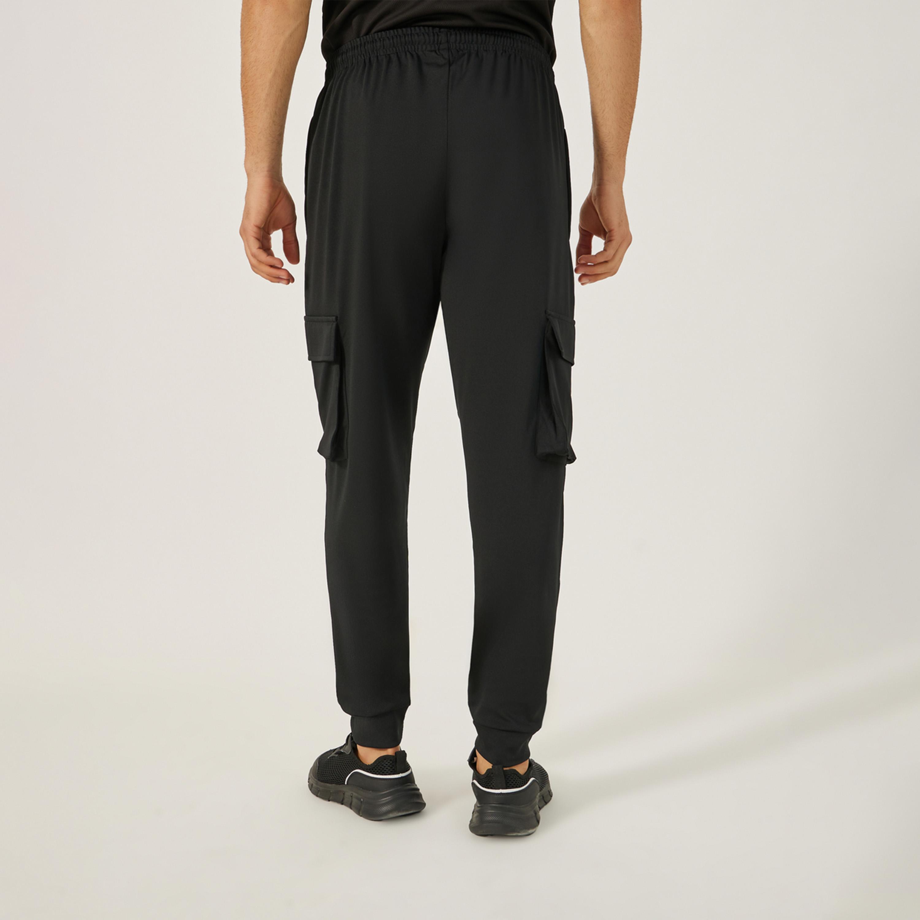 ستايلي - بنطال رياضي كارغو مطاطي محبوك بقصة ضيقة-men-clothing-sportswearandactivewear-bottoms-joggers-image-4