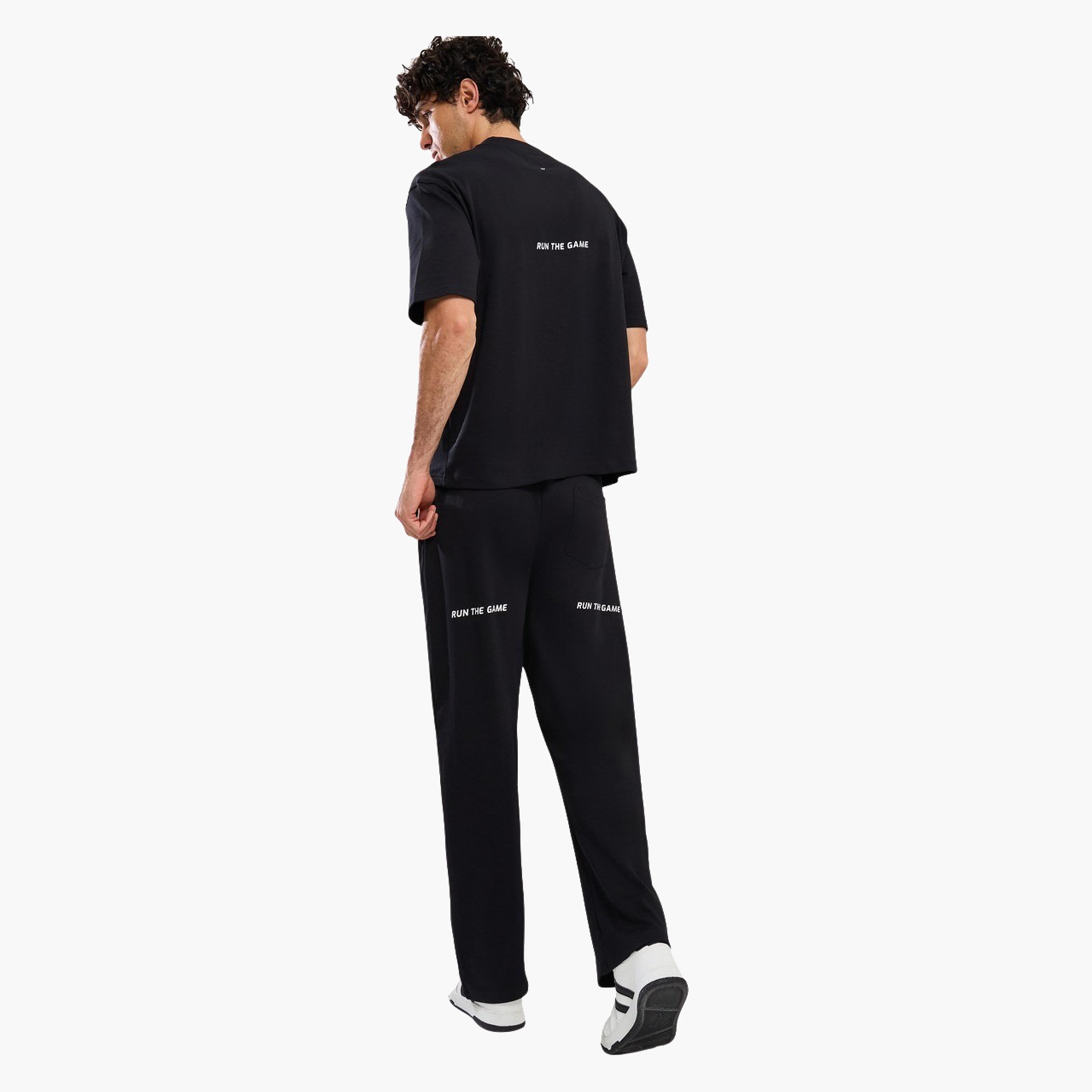 ستايلي - طقم تي شيرت مطبوع كبير الحجم وبنطال رياضي-men-clothing-sportswearandactivewear-tracksuits-image-4