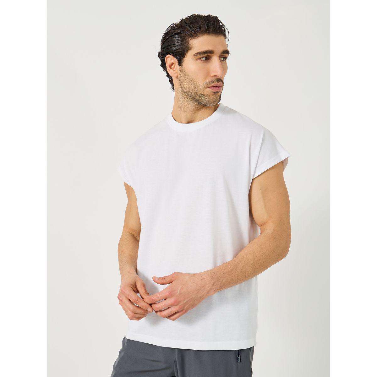 تيشيرت رياضي للتدريب بطبعة كتابة-men-clothing-sportswearandactivewear-tshirtsandpolos-image-2