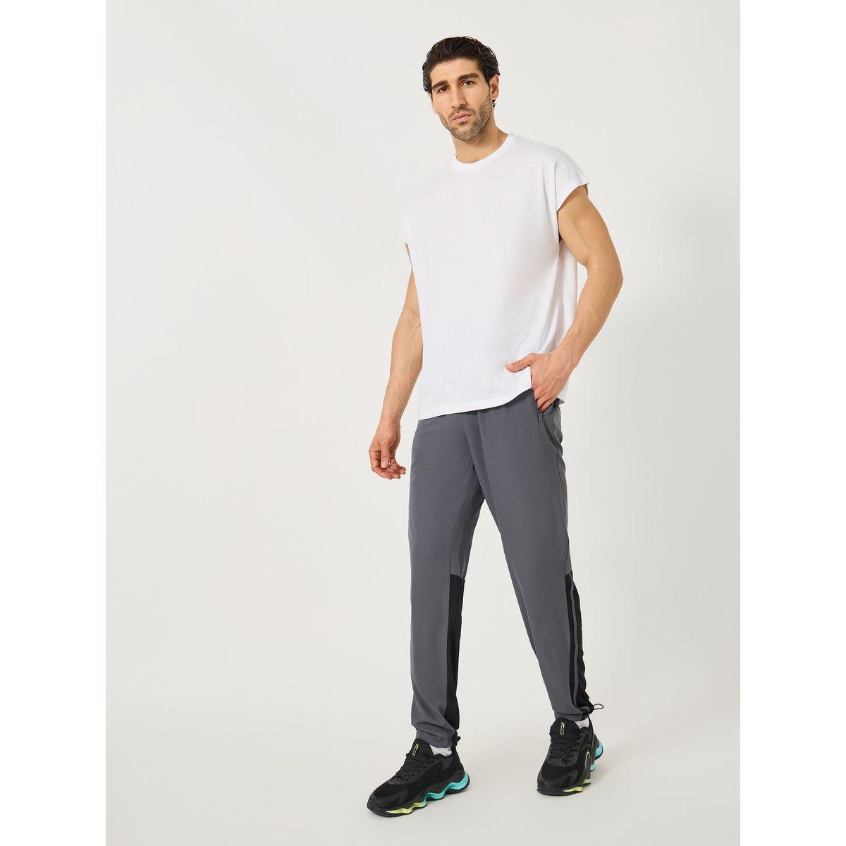 تيشيرت رياضي للتدريب بطبعة كتابة-men-clothing-sportswearandactivewear-tshirtsandpolos-image-3