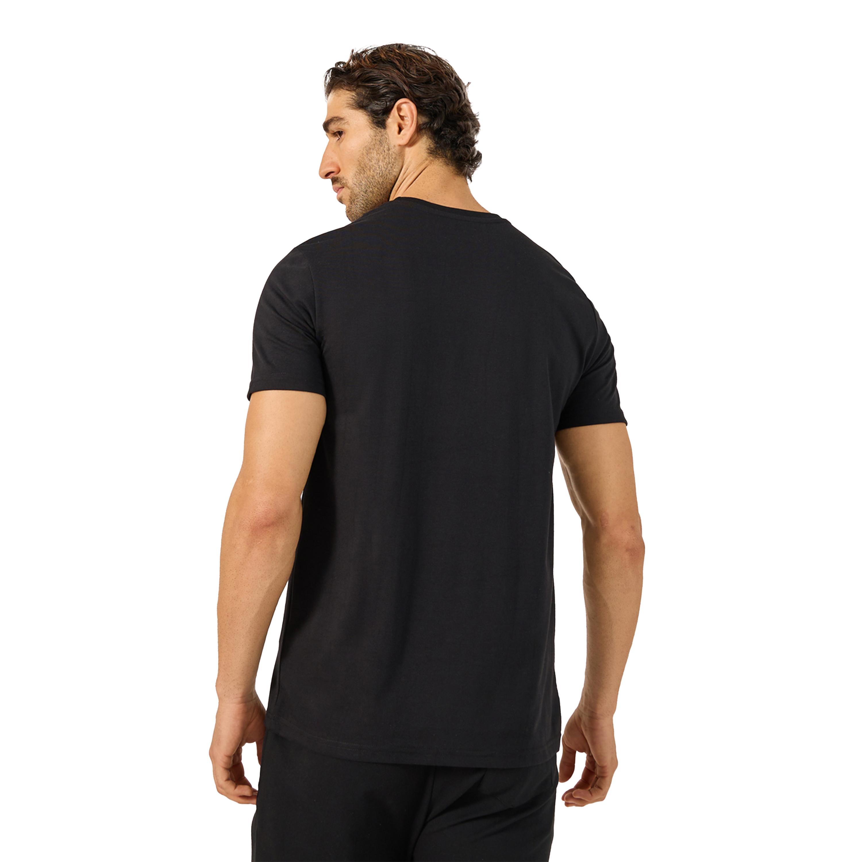 ستايلي - تي شيرت بقصّة عادية ورقبة دائرية وطبعة جرافيكية-men-clothing-sportswearandactivewear-tshirtsandpolos-image-4