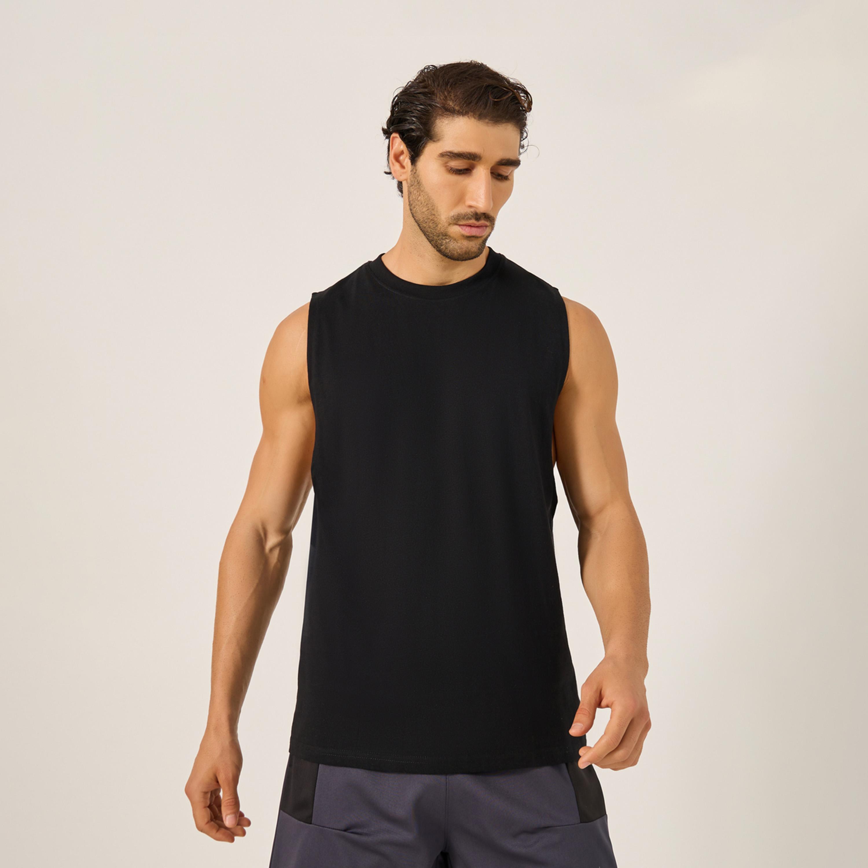 ستايلي - تي شيرت جرافيكي بدون أكمام بفتحة أكمام منسدلة وطبعة خلفية-men-clothing-sportswearandactivewear-tshirtsandpolos-image-1
