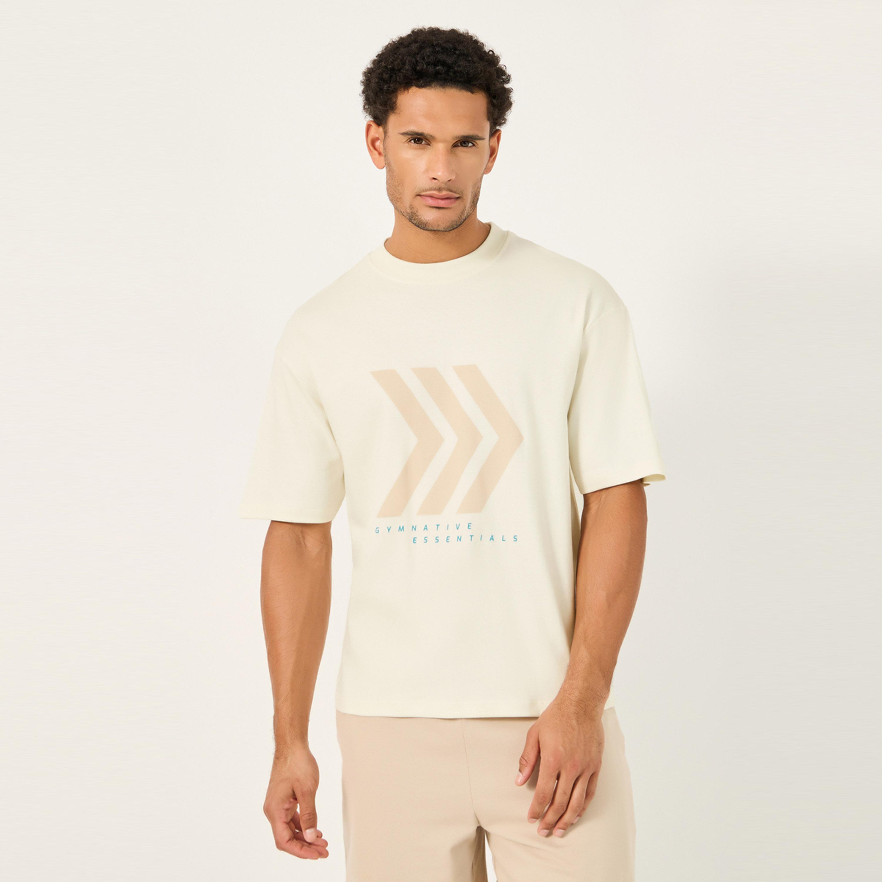 ستايلي - تي شيرت قصير الأكمام بطبعة جرافيكية-men-clothing-sportswearandactivewear-tshirtsandpolos-image-1