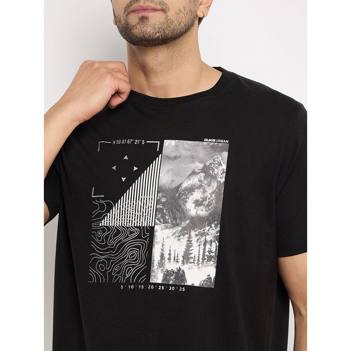 تيشيرت مطبع بياقة دائرية ديوك × ستايلي-men-clothing-tshirtsandpolos-tshirts-image-2