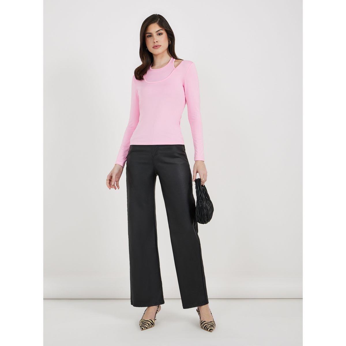 تيشيرت مُجسم بياقة هولتر وتفاصيل فتحات-women-clothing-tshirts-image-2